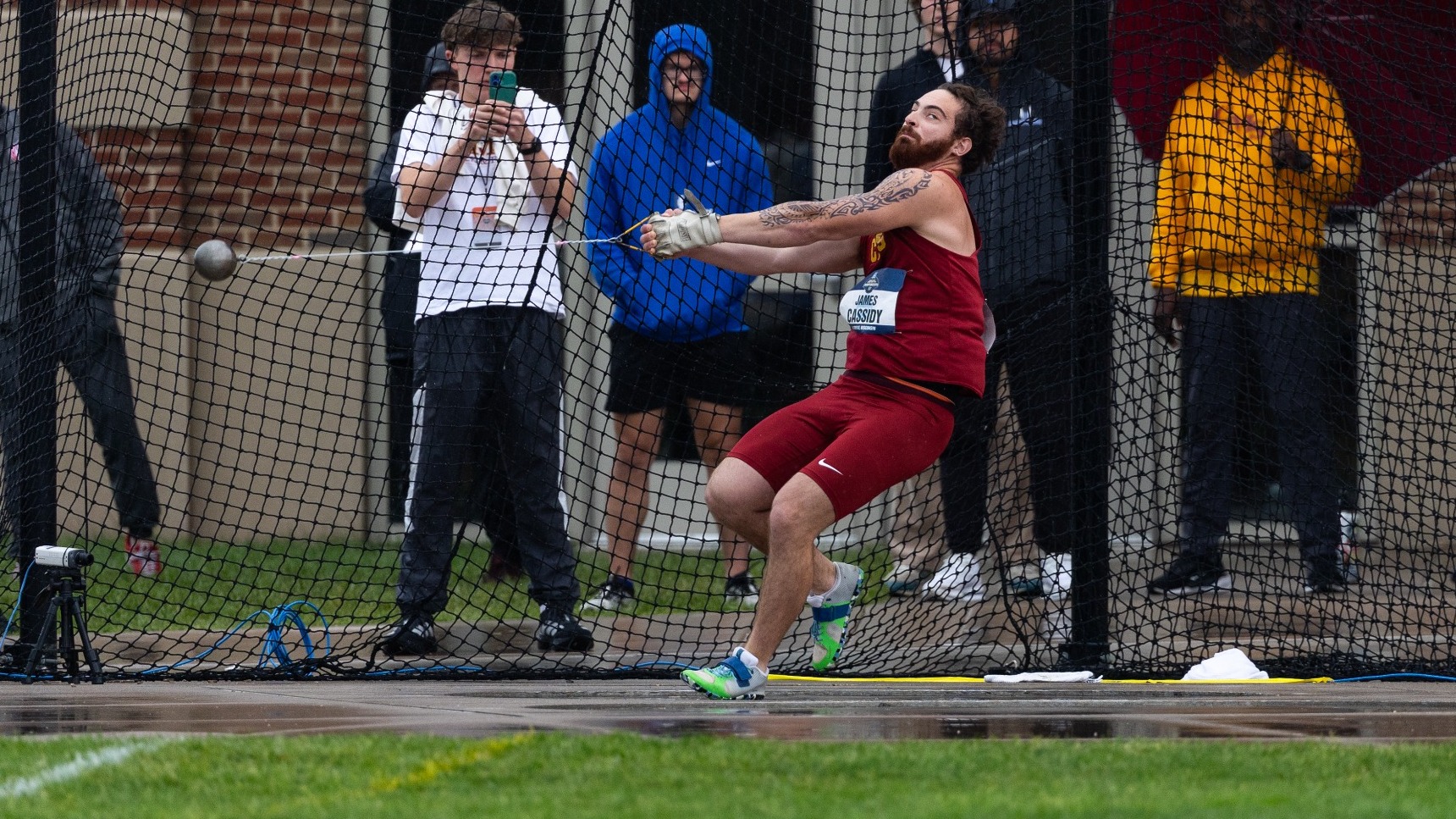 Kaden Cassidy throwing the hammer
