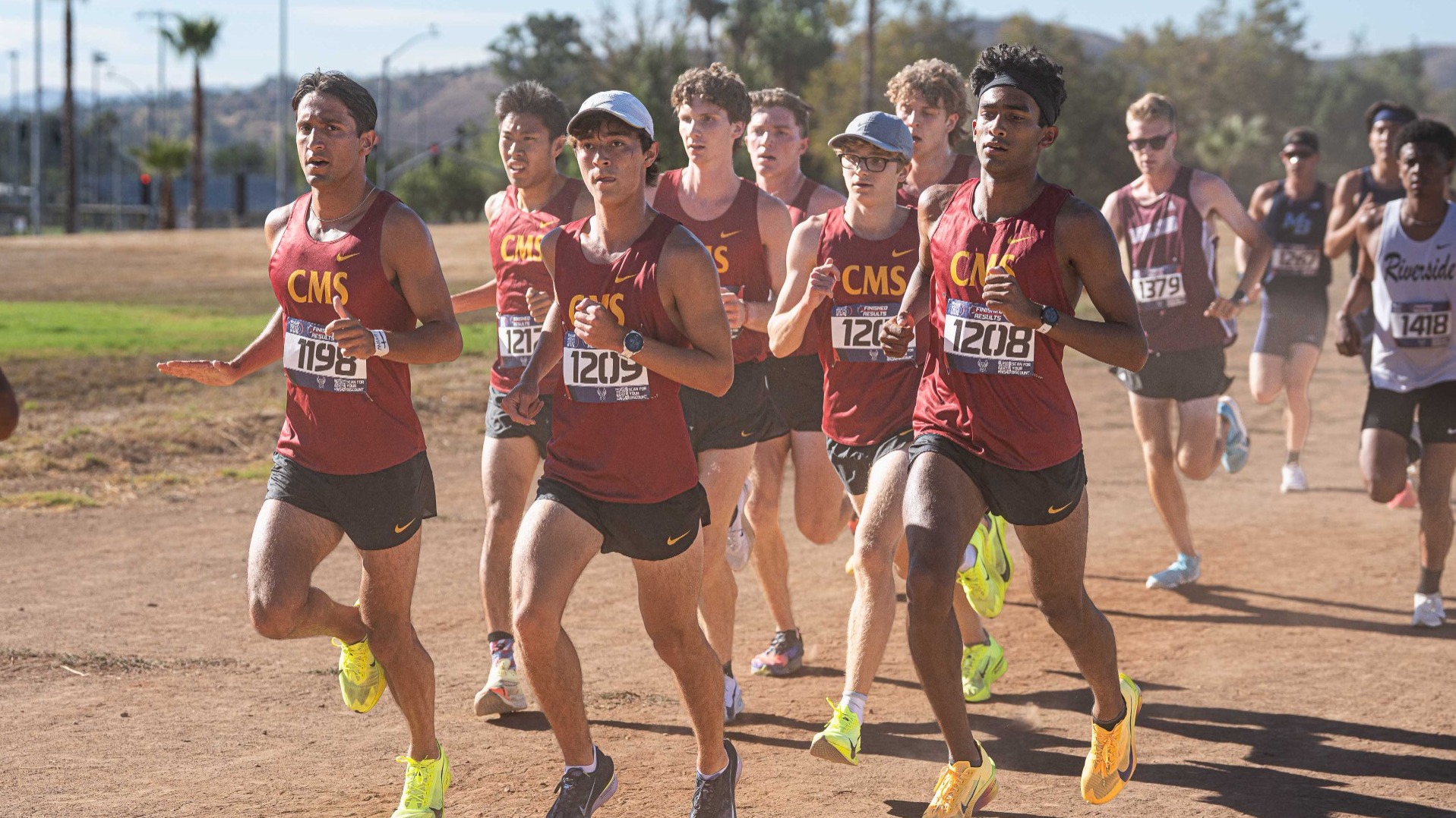CMS men's cross country pack of runners