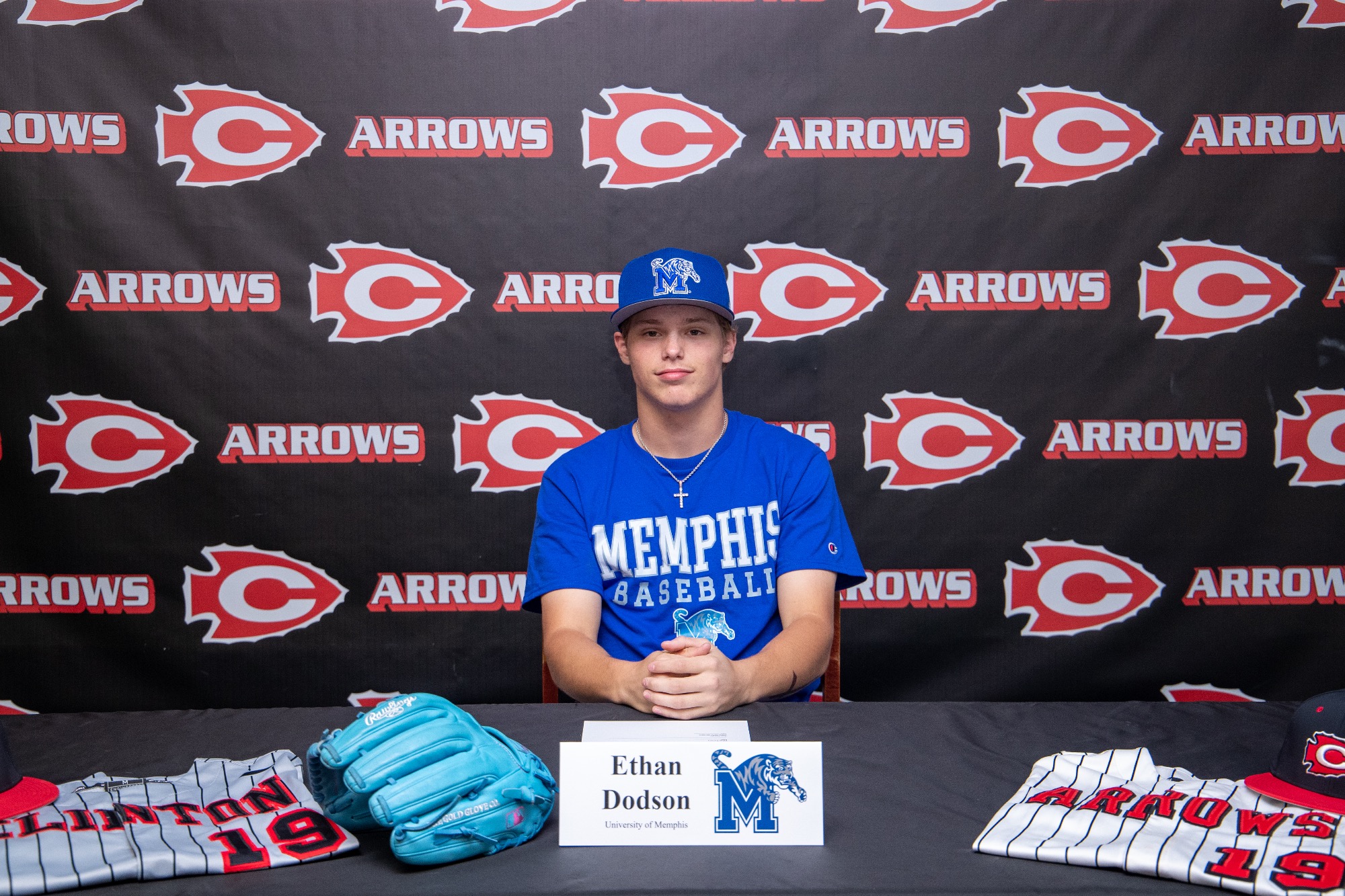 Ethan Dodson commits to play baseball for the University of Memphis starting in 2026.