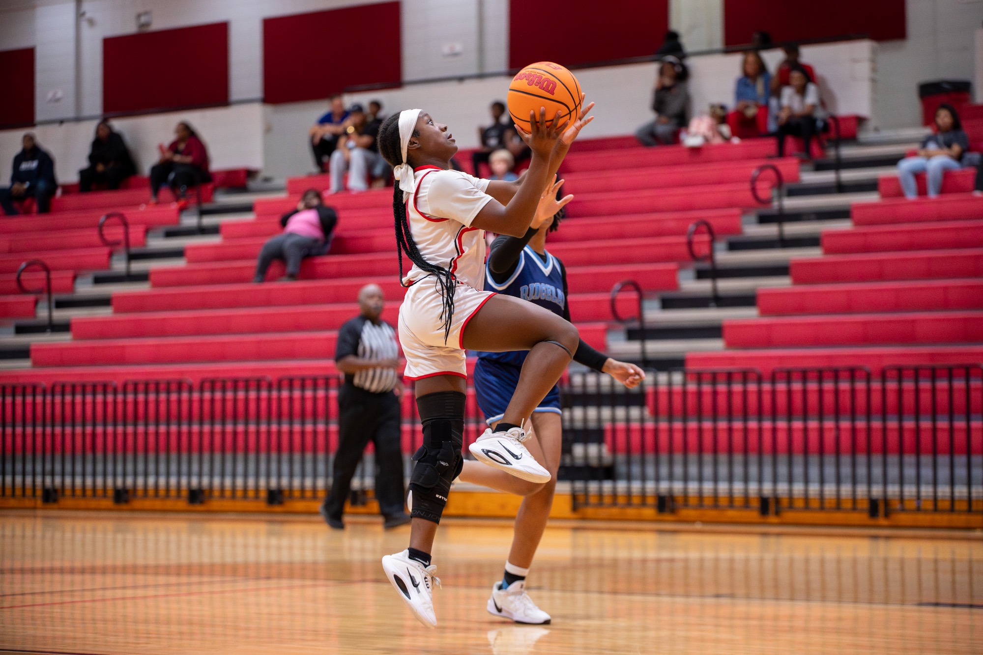 The Clinton Arrows 9th grade basketball teams played against the Ridgeland Titans before Thanksgiving break. 