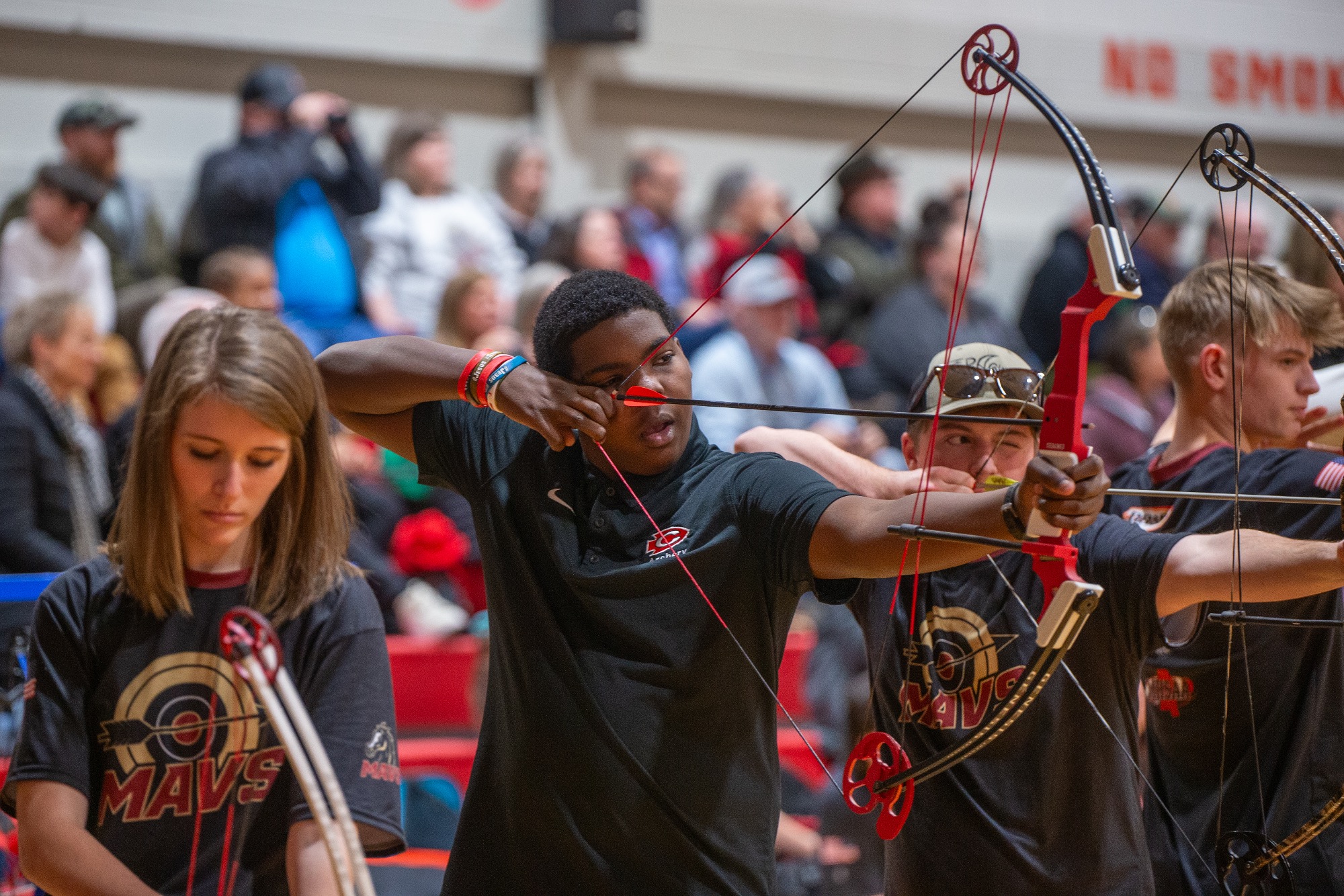 Clinton Arrows earnest their highest team score of the season on Thursday night of 3,186. 