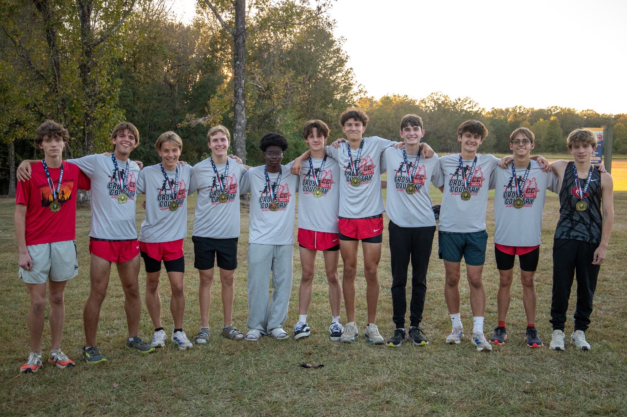 2026.1022.ClintonMensCrossCountryTeamPicture