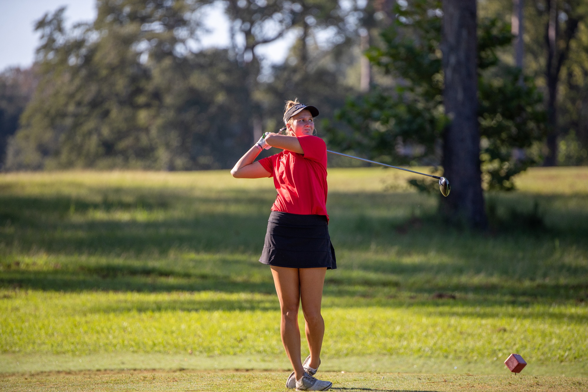 The Clinton High School women's golf team claimed its third consecutive top-five finish at the Clinton Girls Invitational on Thursday, September 10, at Live Oaks Golf Club.