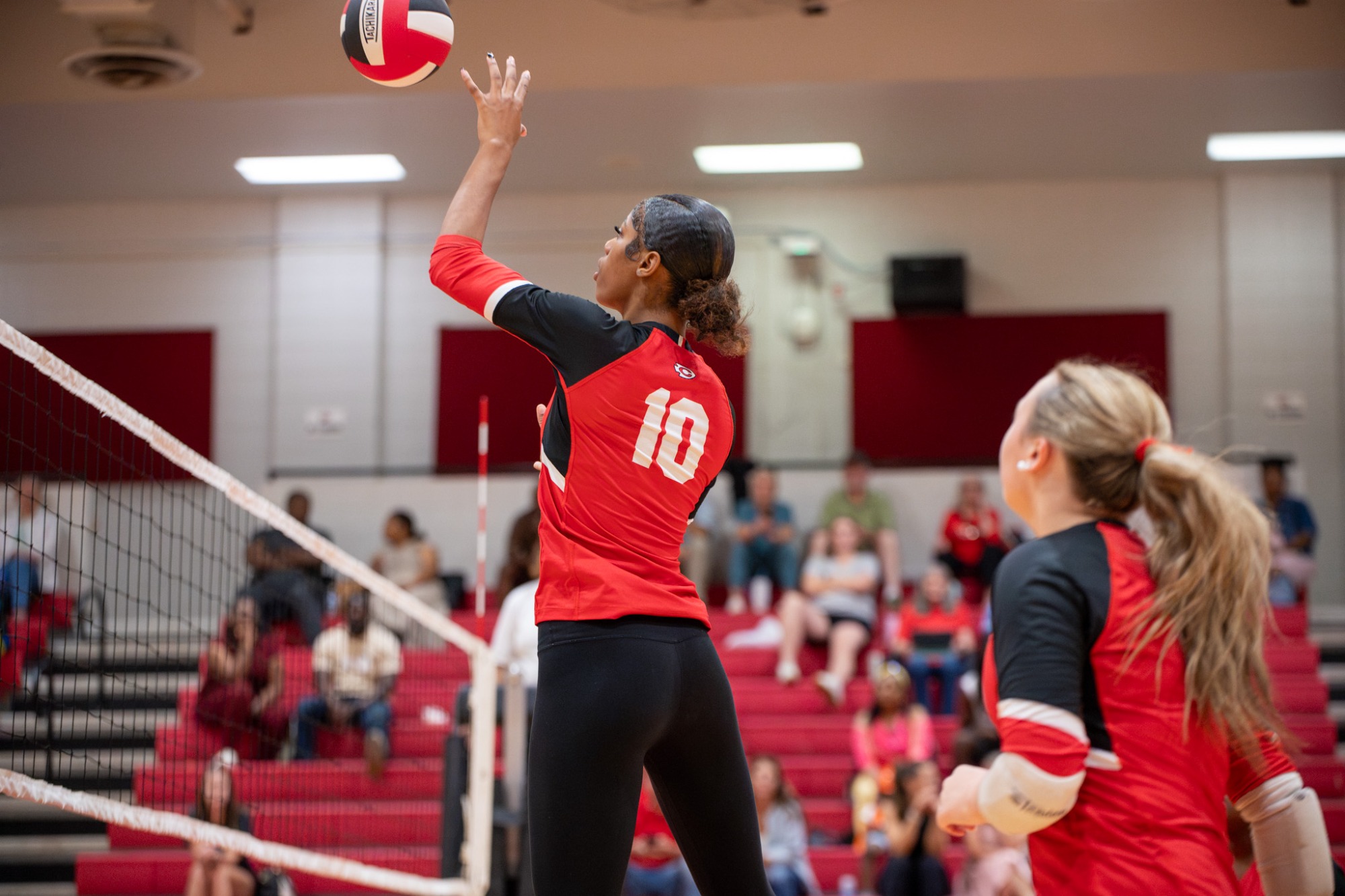 The Lady Arrow Volleyball team battled with the Starkville Lady Yellowjackets, winning the first set, but losing in the last three.