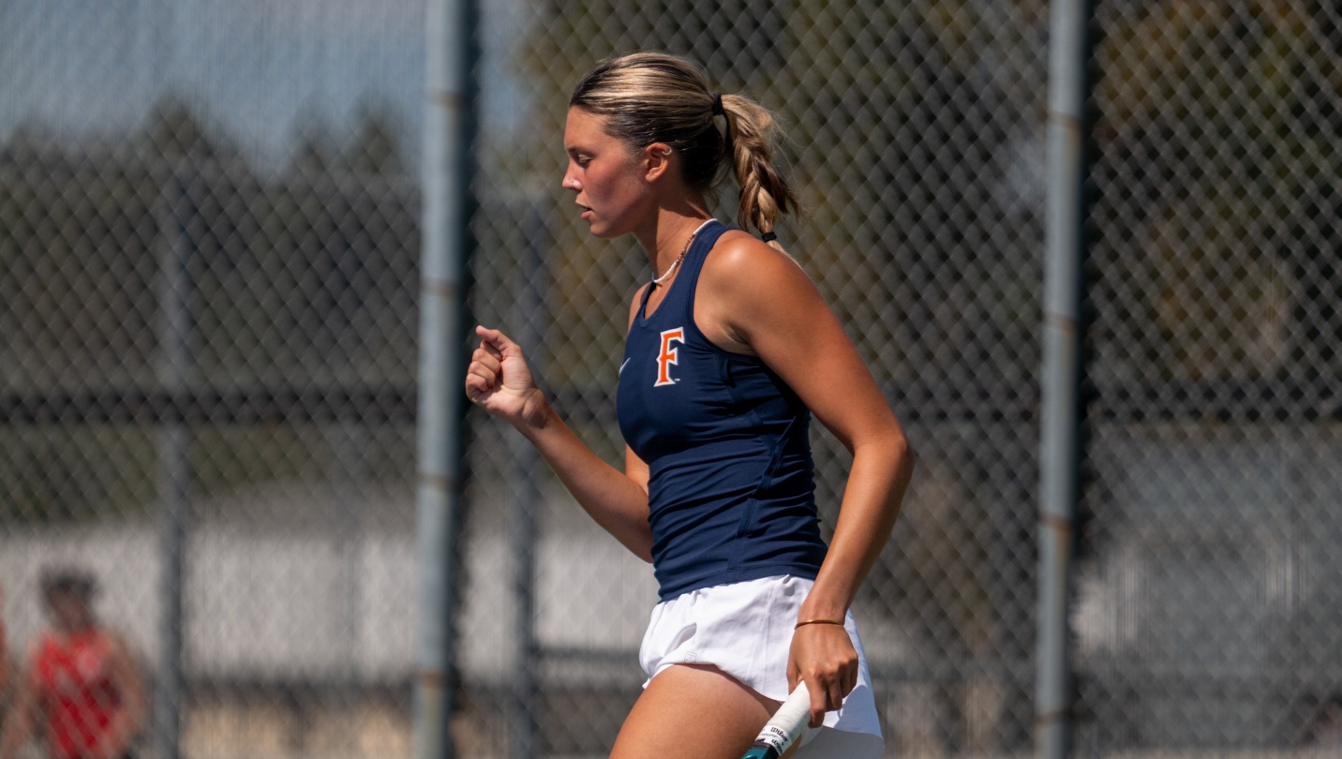 Emilie Lugon-Moulin vs YSU