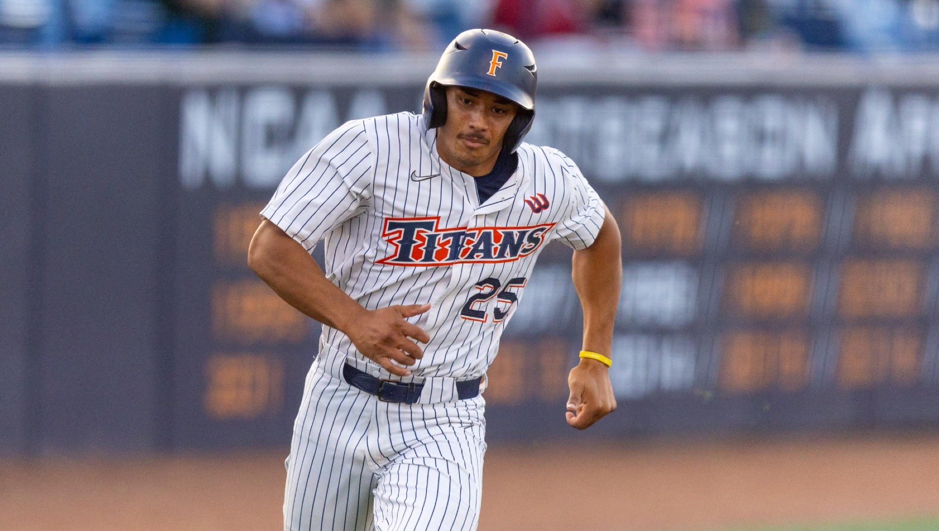 Paul Contreras