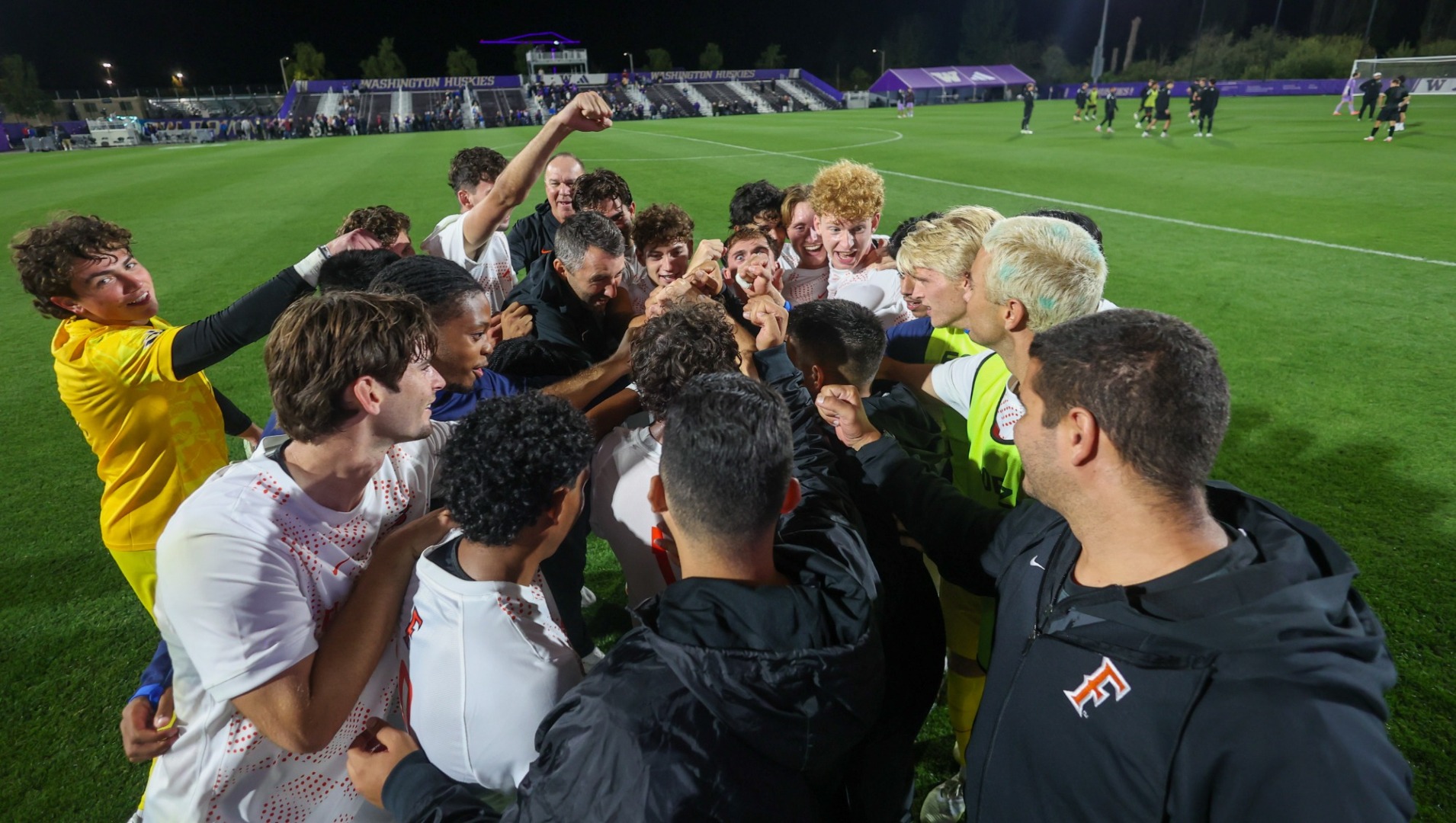 Men's Soccer Draw at Washington
