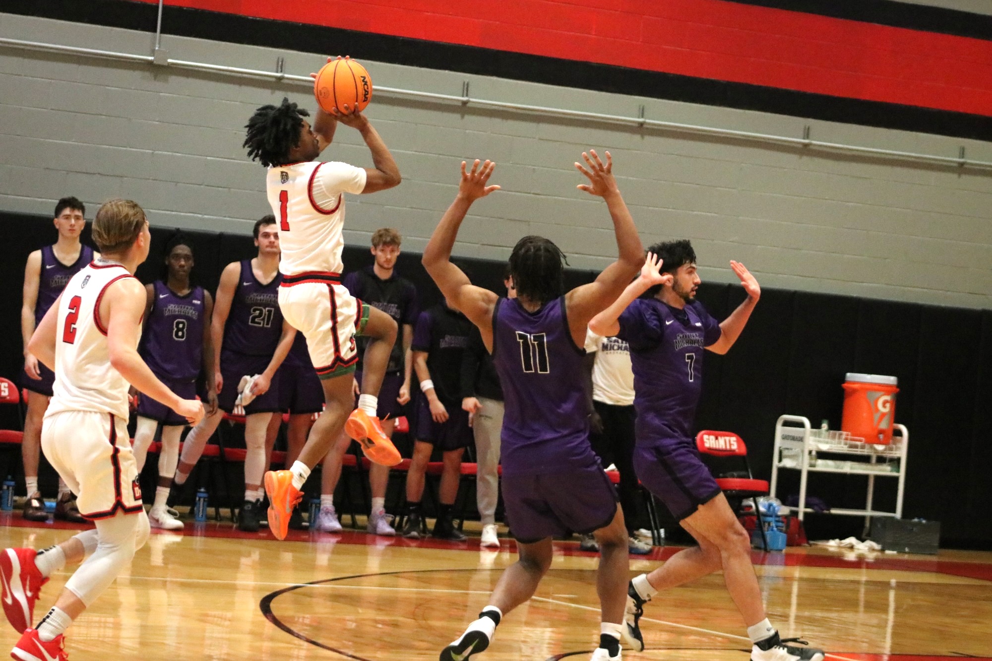 Lowry goes up for a shot