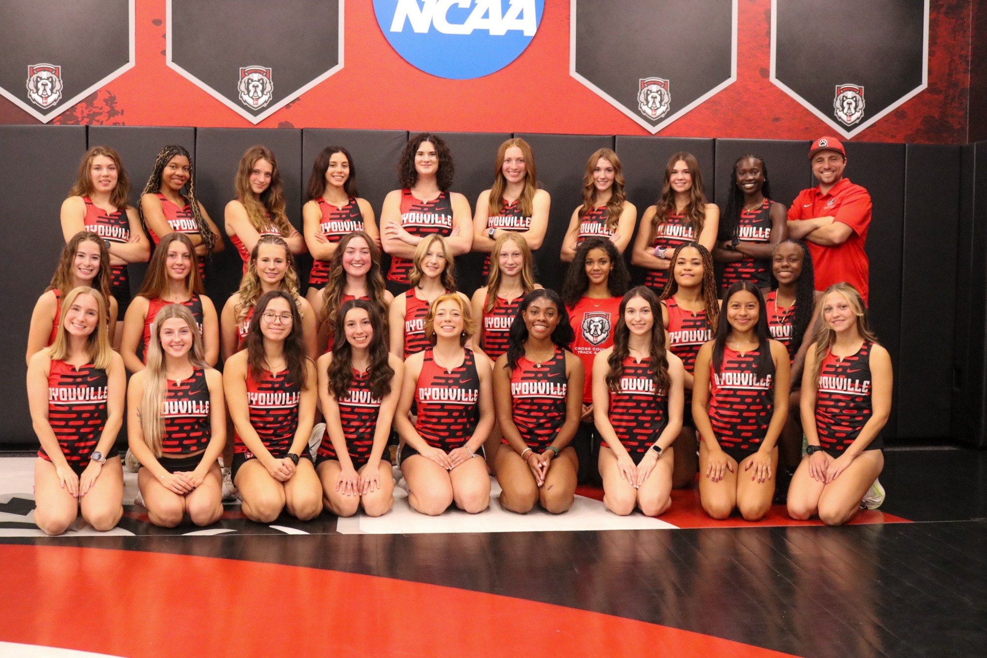 T&F team photo 2025-26