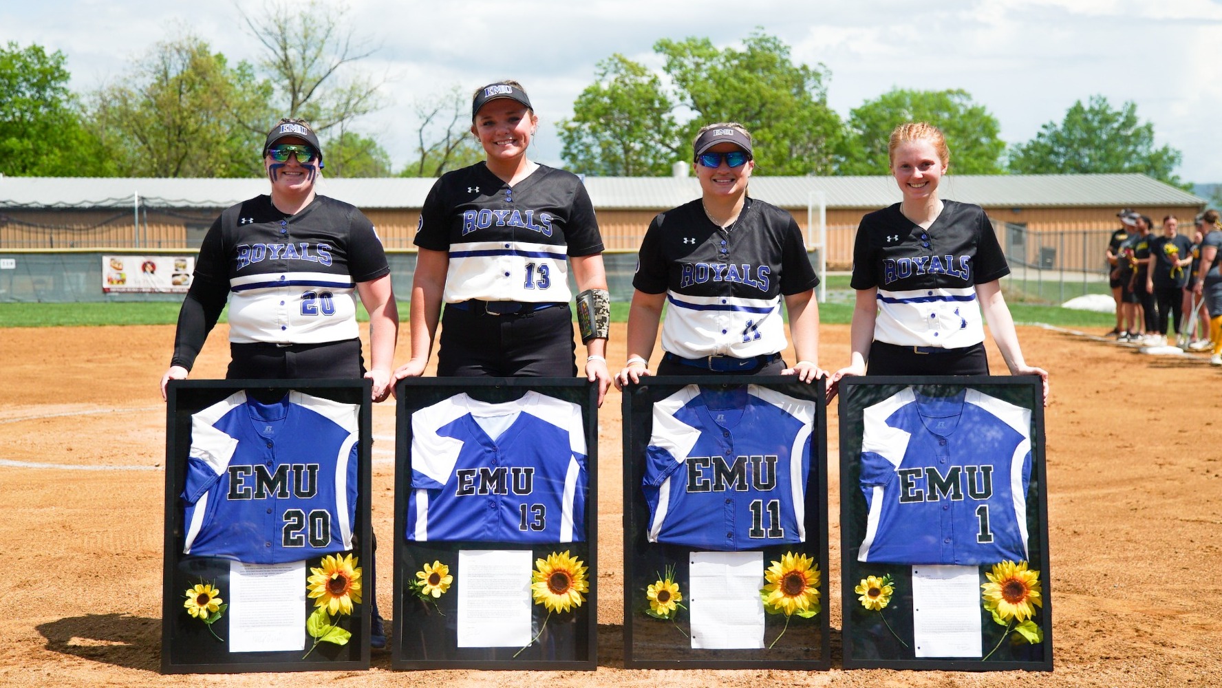 Softball Senior Day 2025