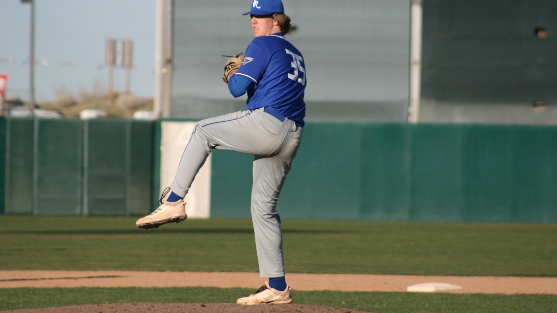 Noah Tschopp pitching