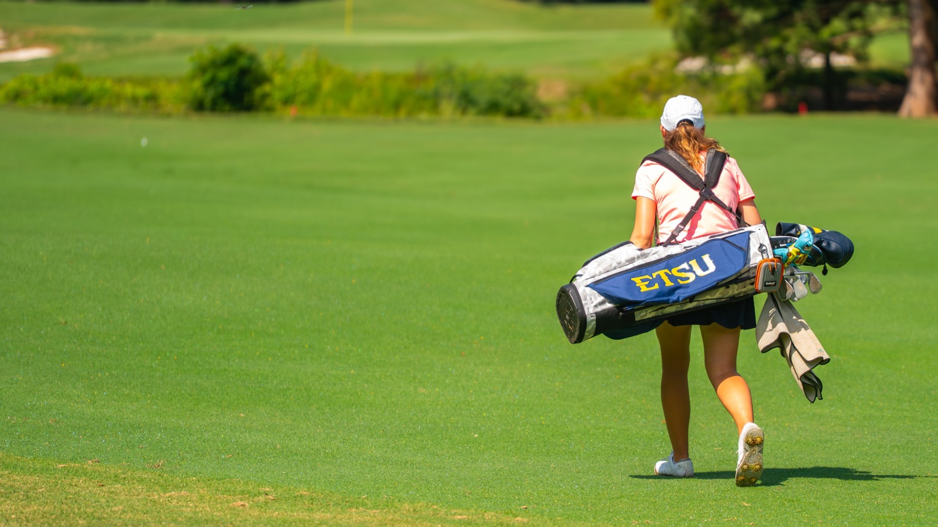 2526WGOLF_GFC_AD_001