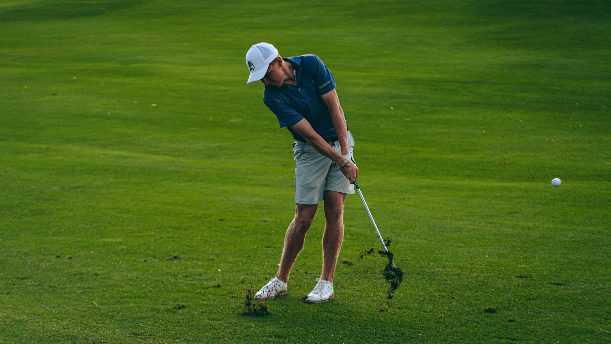 Blackadder_Oli_2627MGOLF_Practice_OS_016