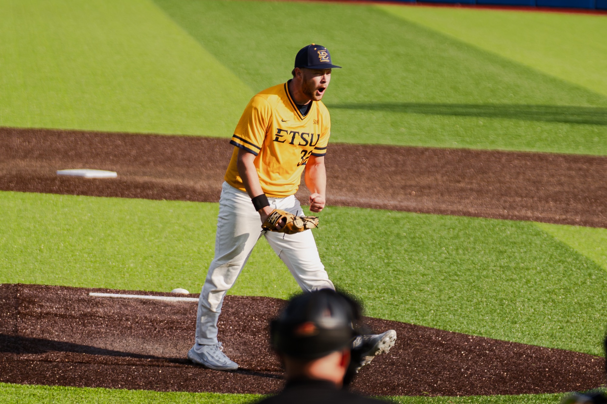 tristan-curless-quinnipiac