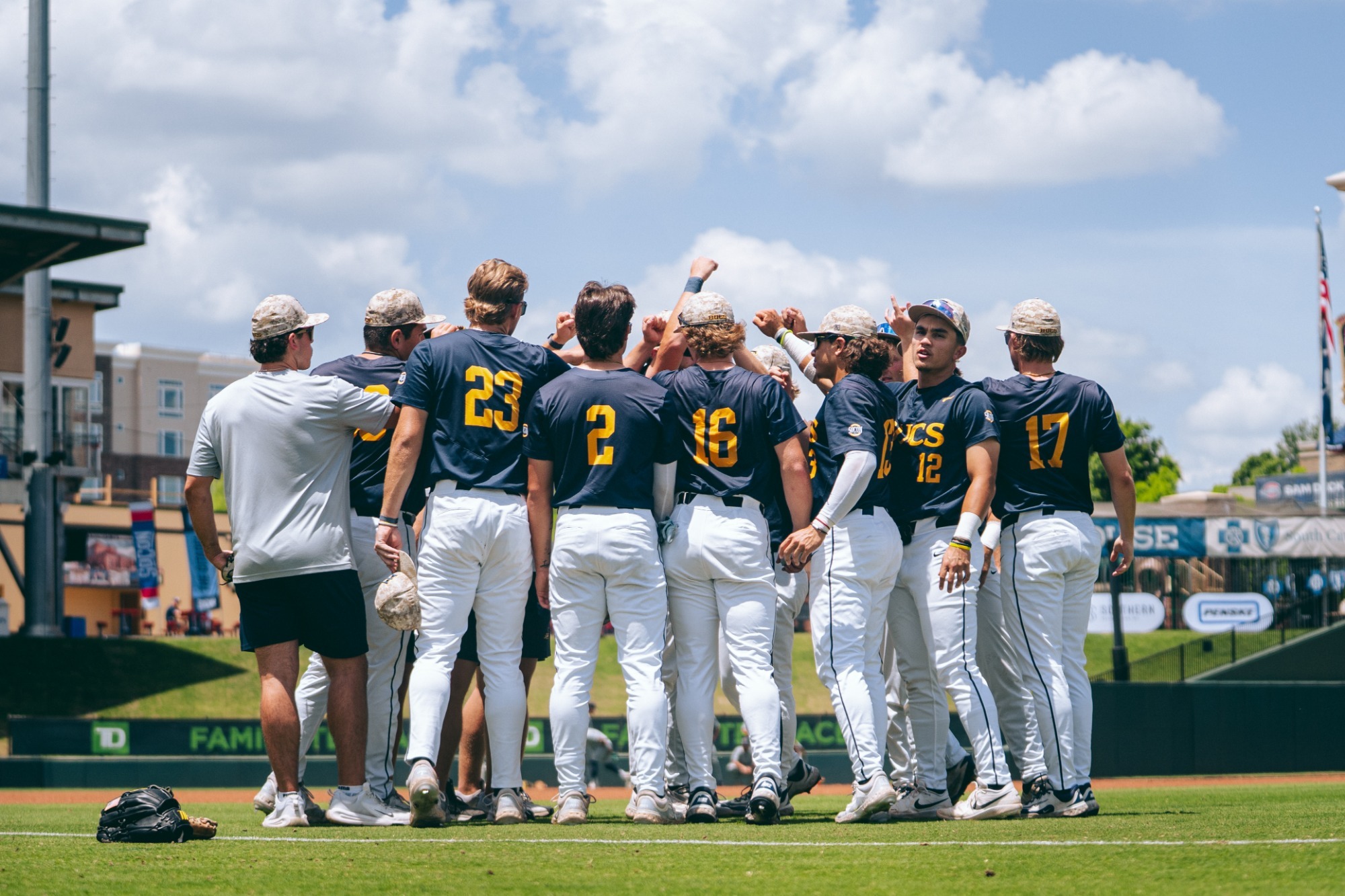 The 2026 ETSU baseball team huddles up before the beginning of the SoCon Tournament