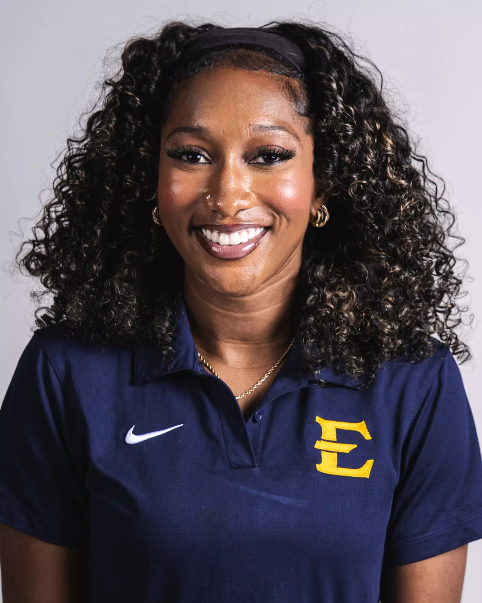 2026-WBB-Evans-Nadiria-GreyBackdrop-SB0093A.JPG