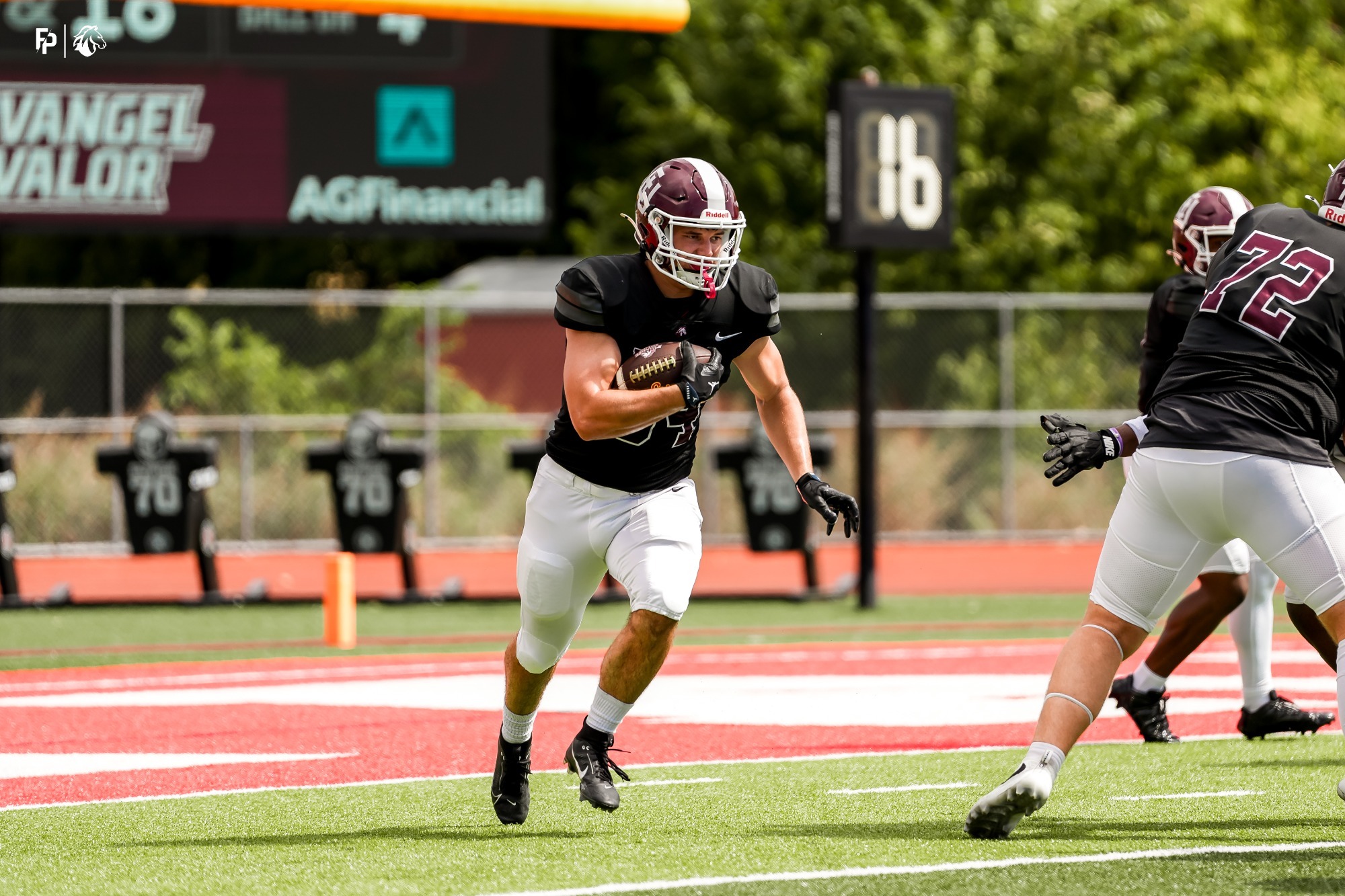 FB Preview 9-19