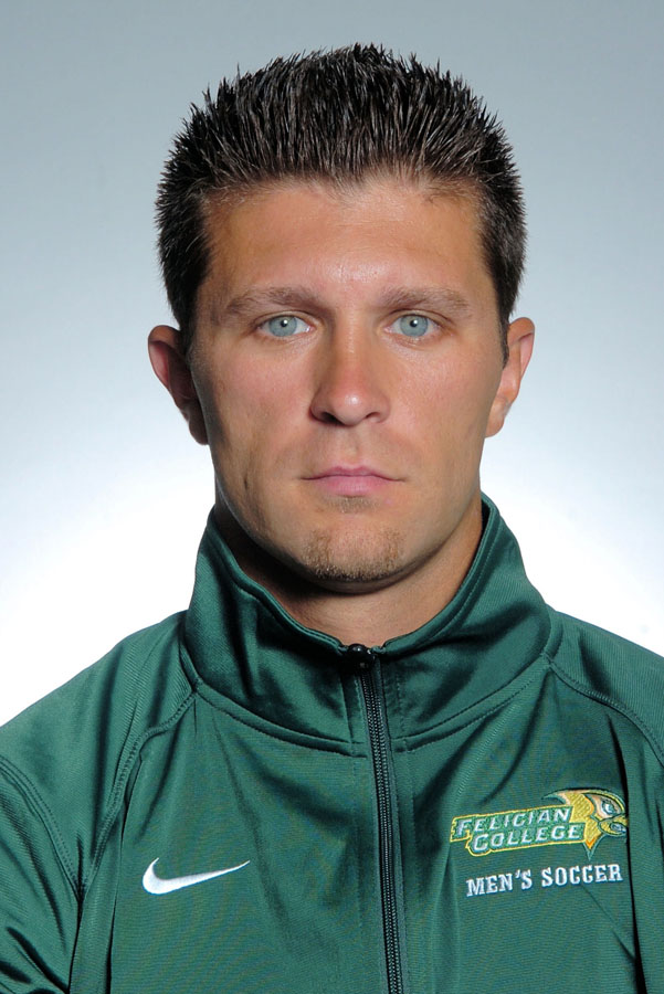 Erik Kotynski '02