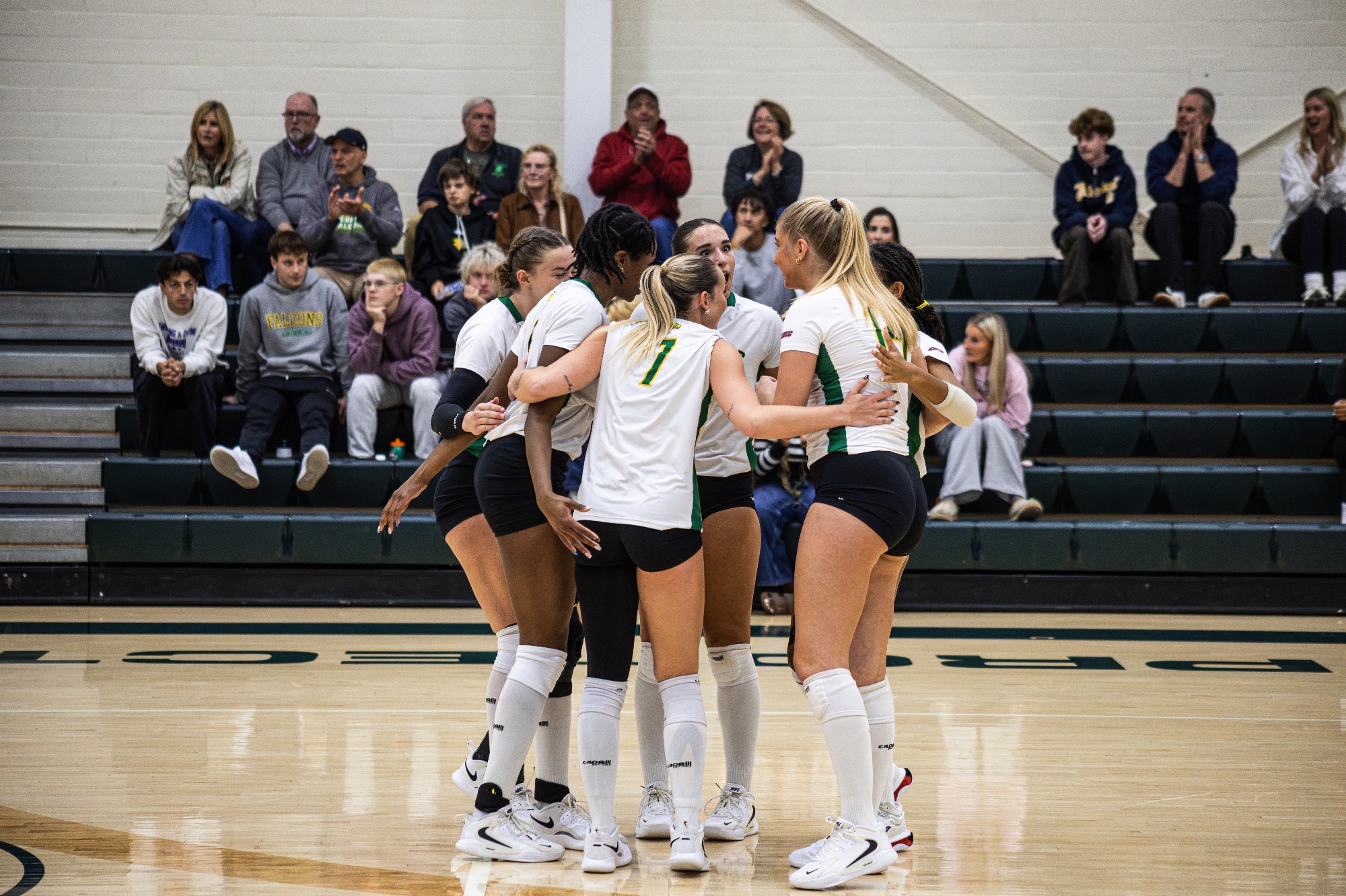 Team huddle after point