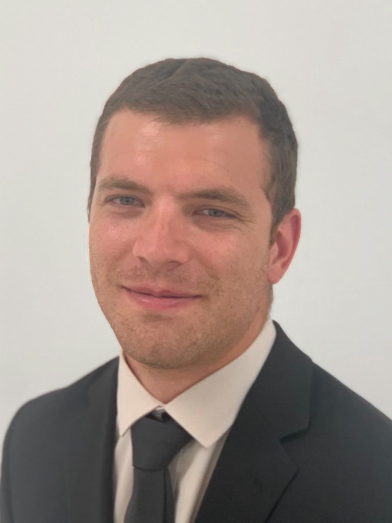 Alex Witter Headshot