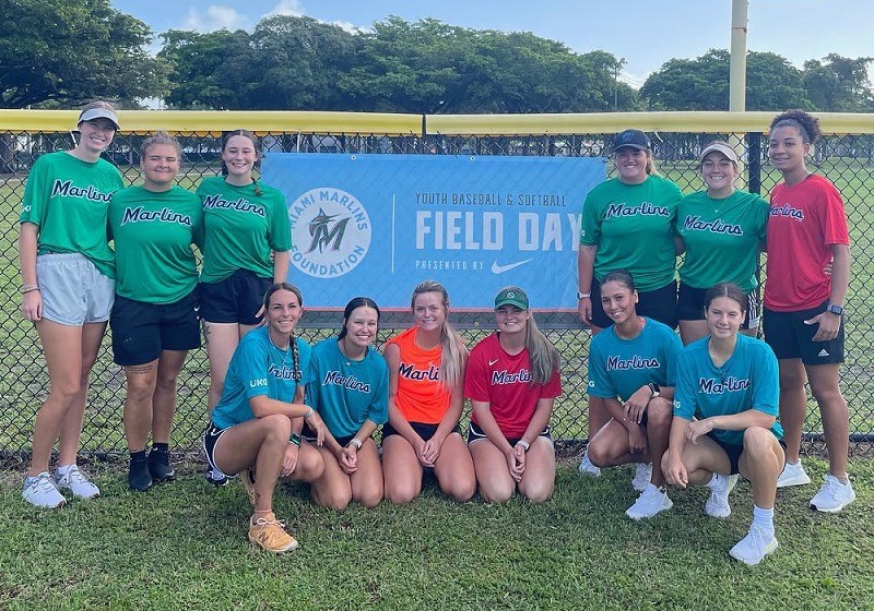 FNU student athletes volunteering at Miami Marlins Youth Academy Field Day 2