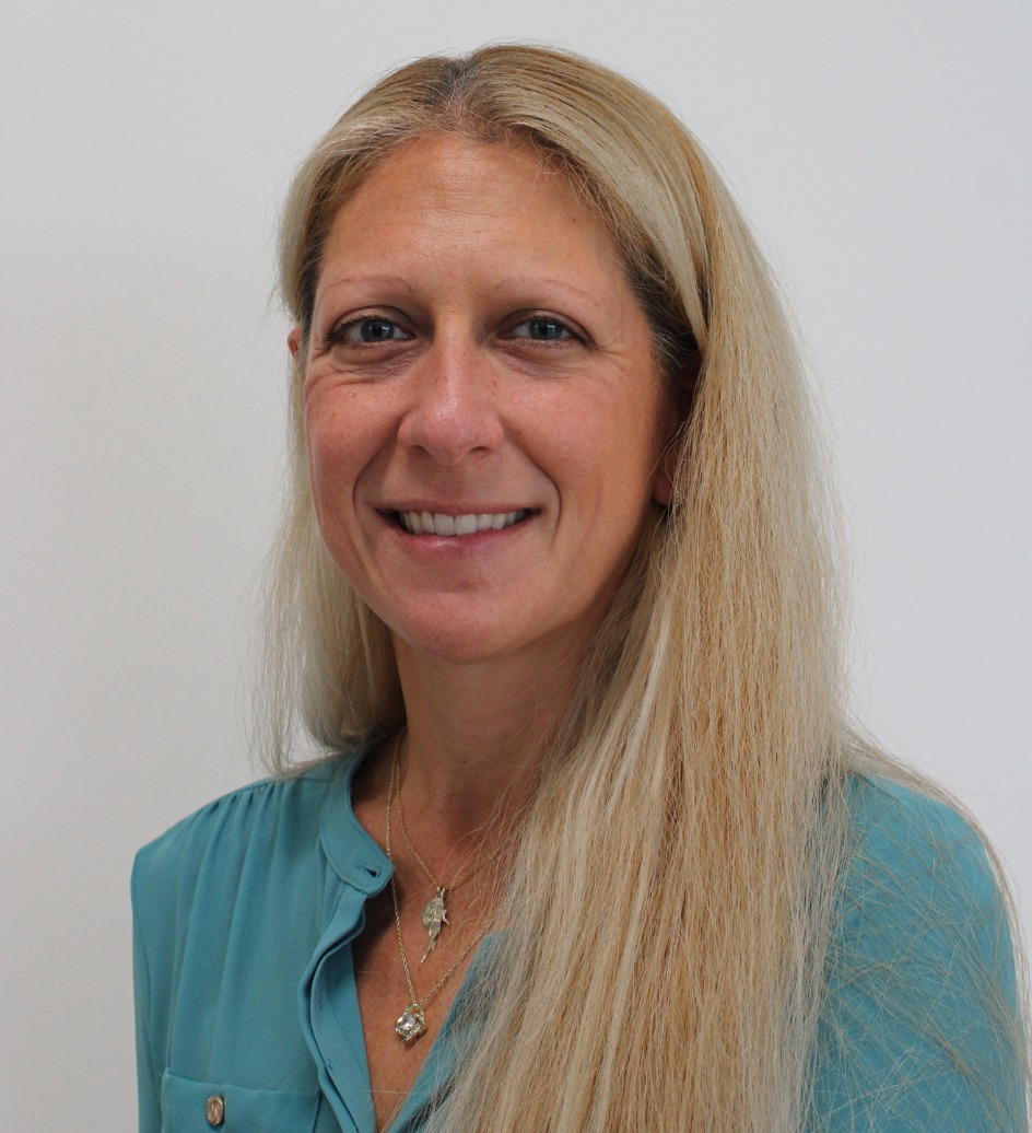 Anne Lambert Headshot 2025