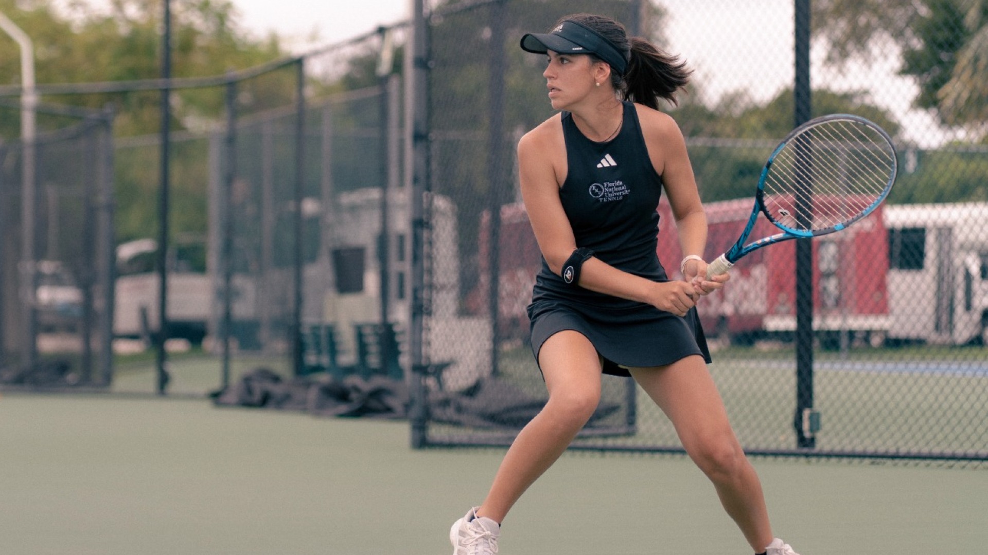 Fabiola Bsereni playing tennis
