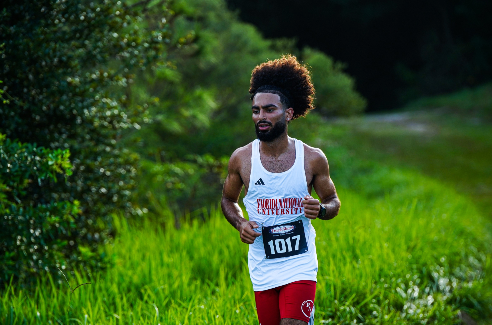 Mario Martinez running at FLRunner.com Invite 2025