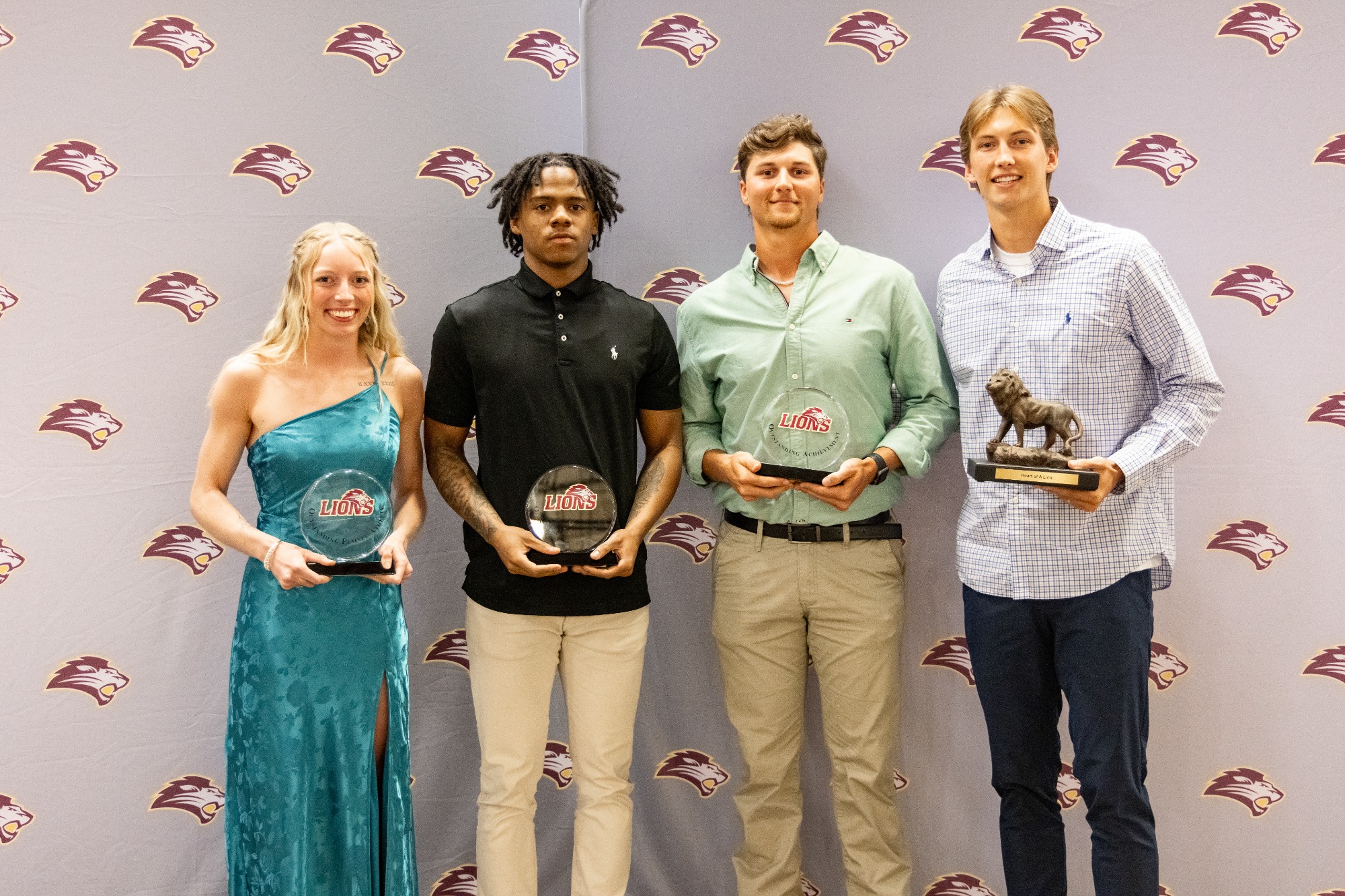 FHU celebrates the 2024 Roar Awards