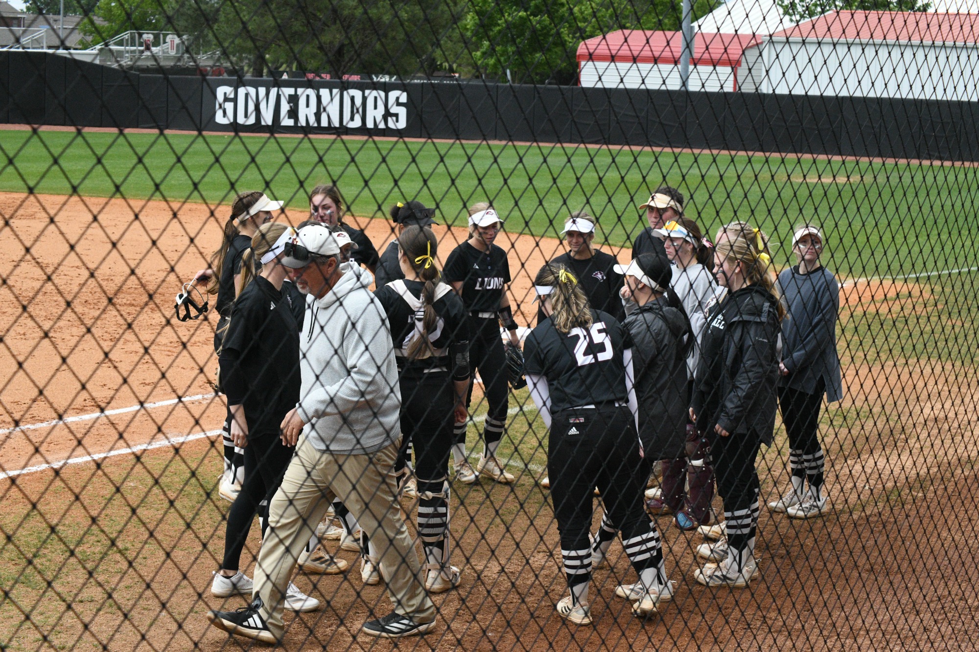 FHU softball in the Mid-South Conference