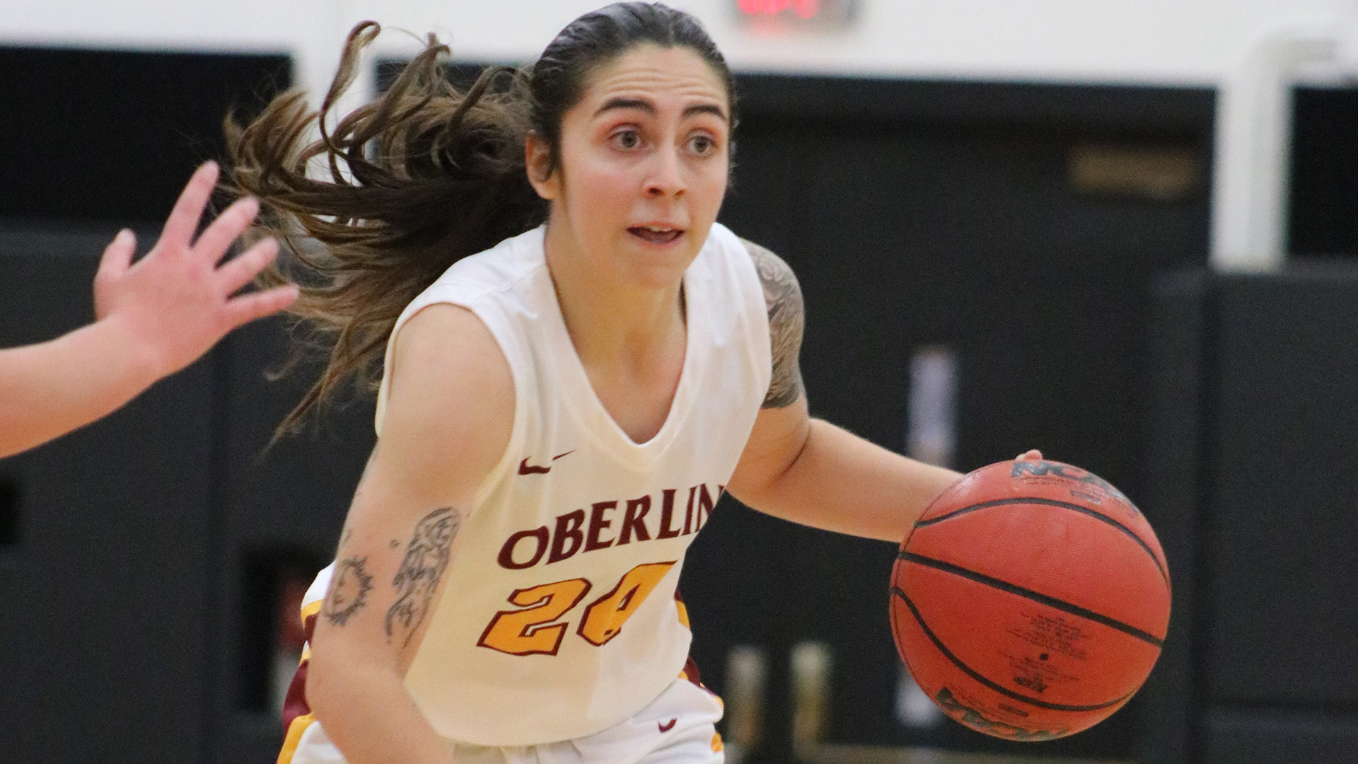 Yeowomen Sting on the Road Oberlin College Athletics