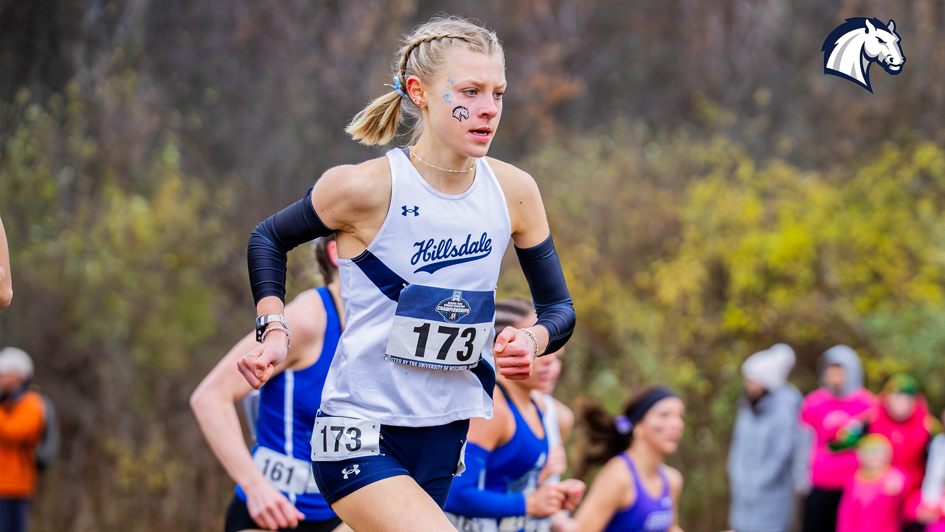 Hillsdale's Allison Kuzma competes in the 2025 NCAA Women's Cross Country DII Midwest Regional on Nov. 8, 2025.
