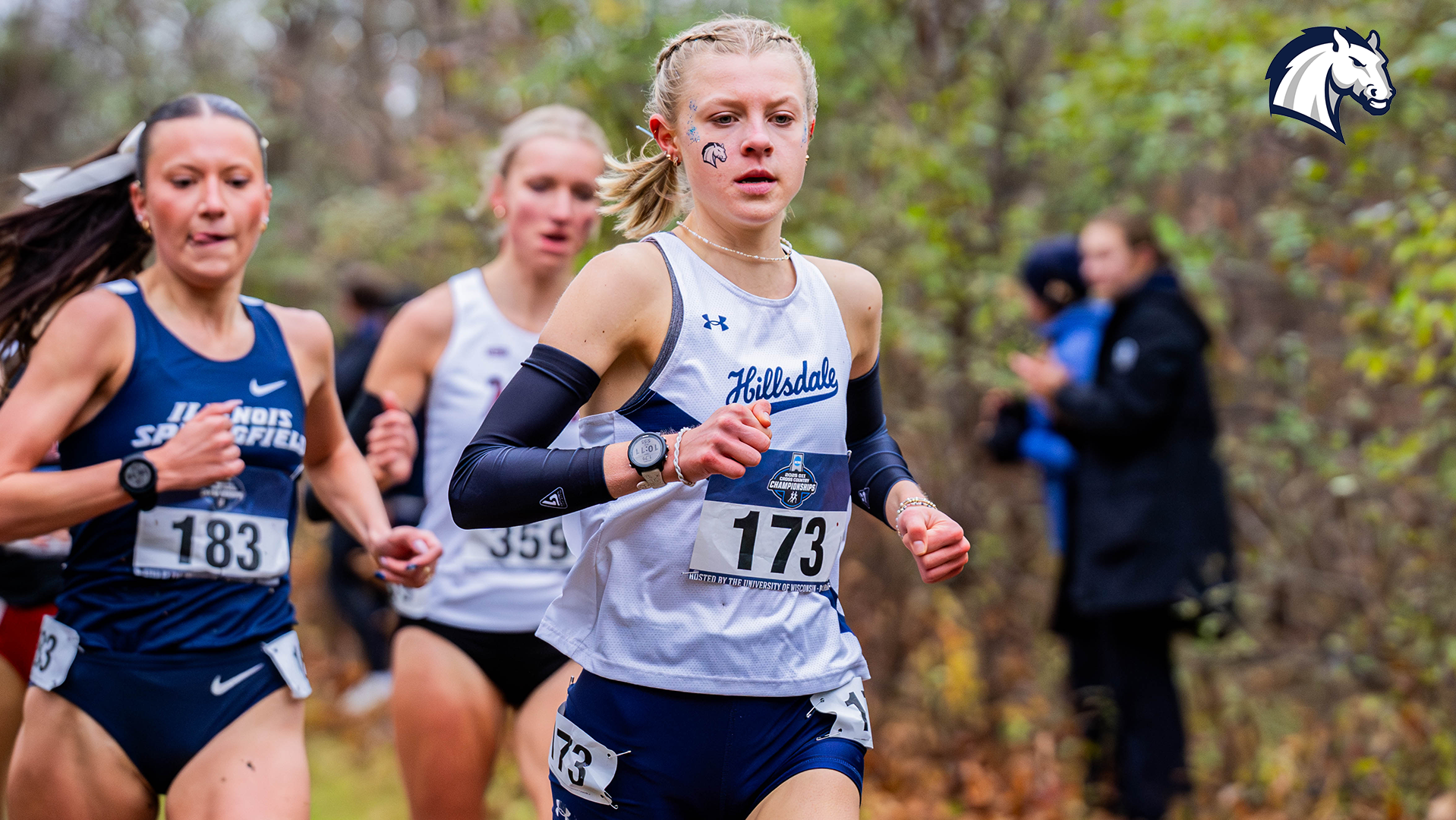 Hillsdale's Allison Kuzma competes in the NCAA DII Midwest Regional on Nov. 8, 2025.