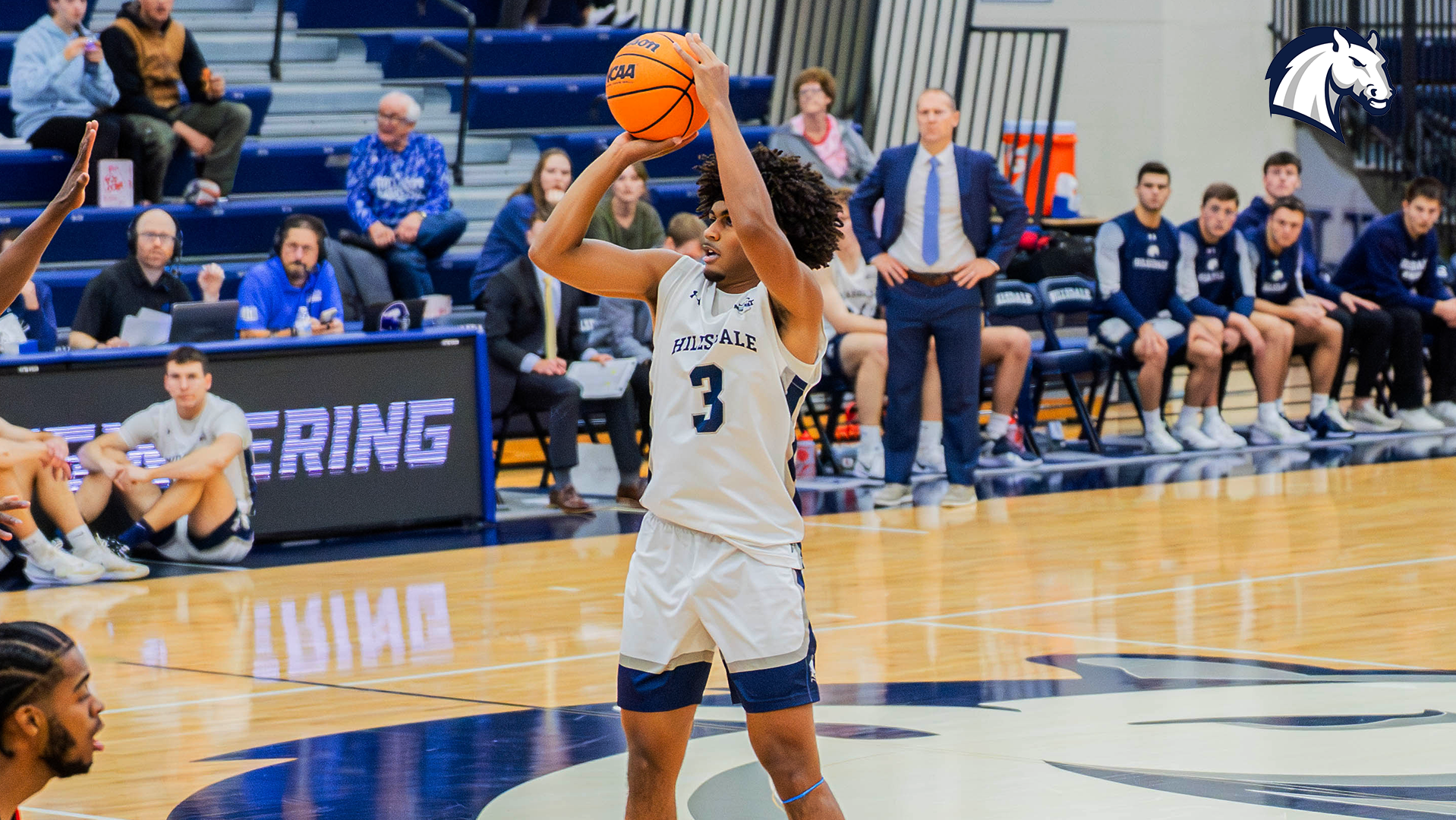 Hillsdale's Braylon Edwards takes a 3-pointer against Andrews on Nov. 19, 2025.