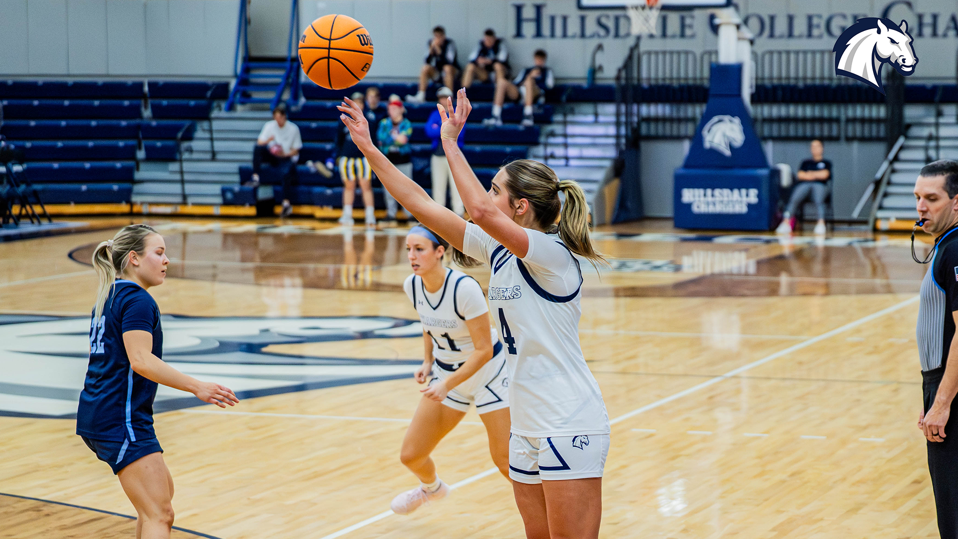 Hillsdale's Magdalena Sularski shoots a 3-pointer in a January 15, 2026 game against Cedarville.