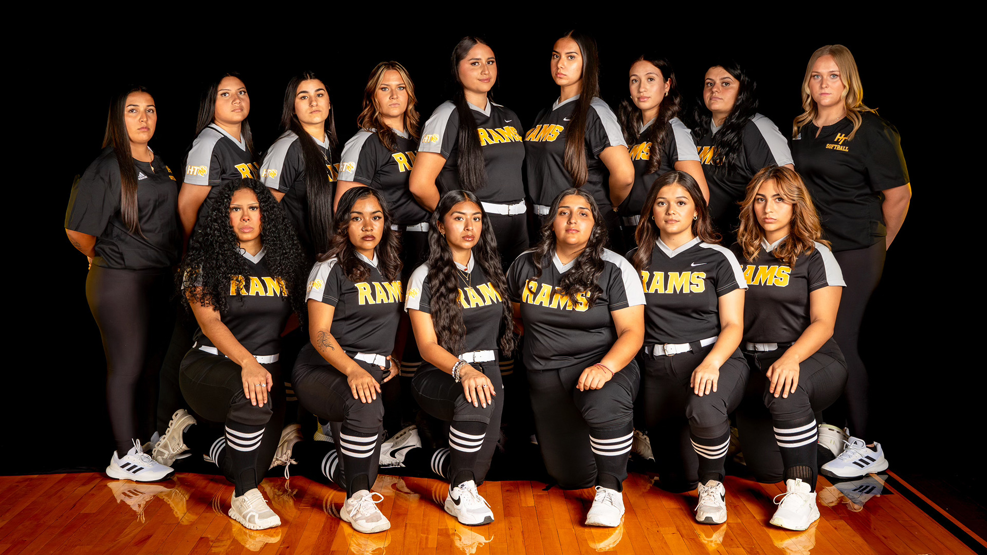 HT Softball team photo, fall 2024