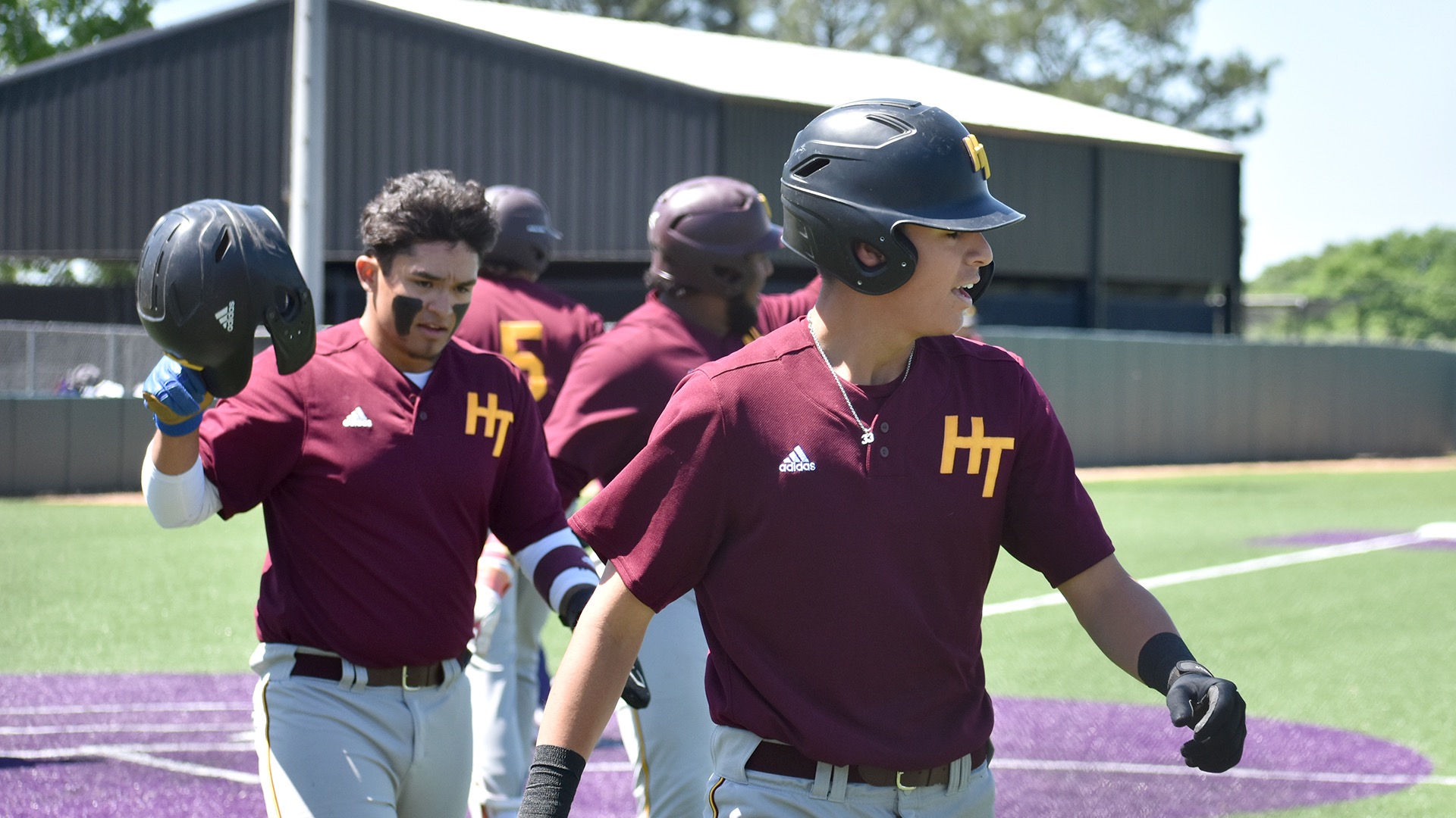 BASEBALL Rams defeat secondplace Louisiana Christian 87 Huston
