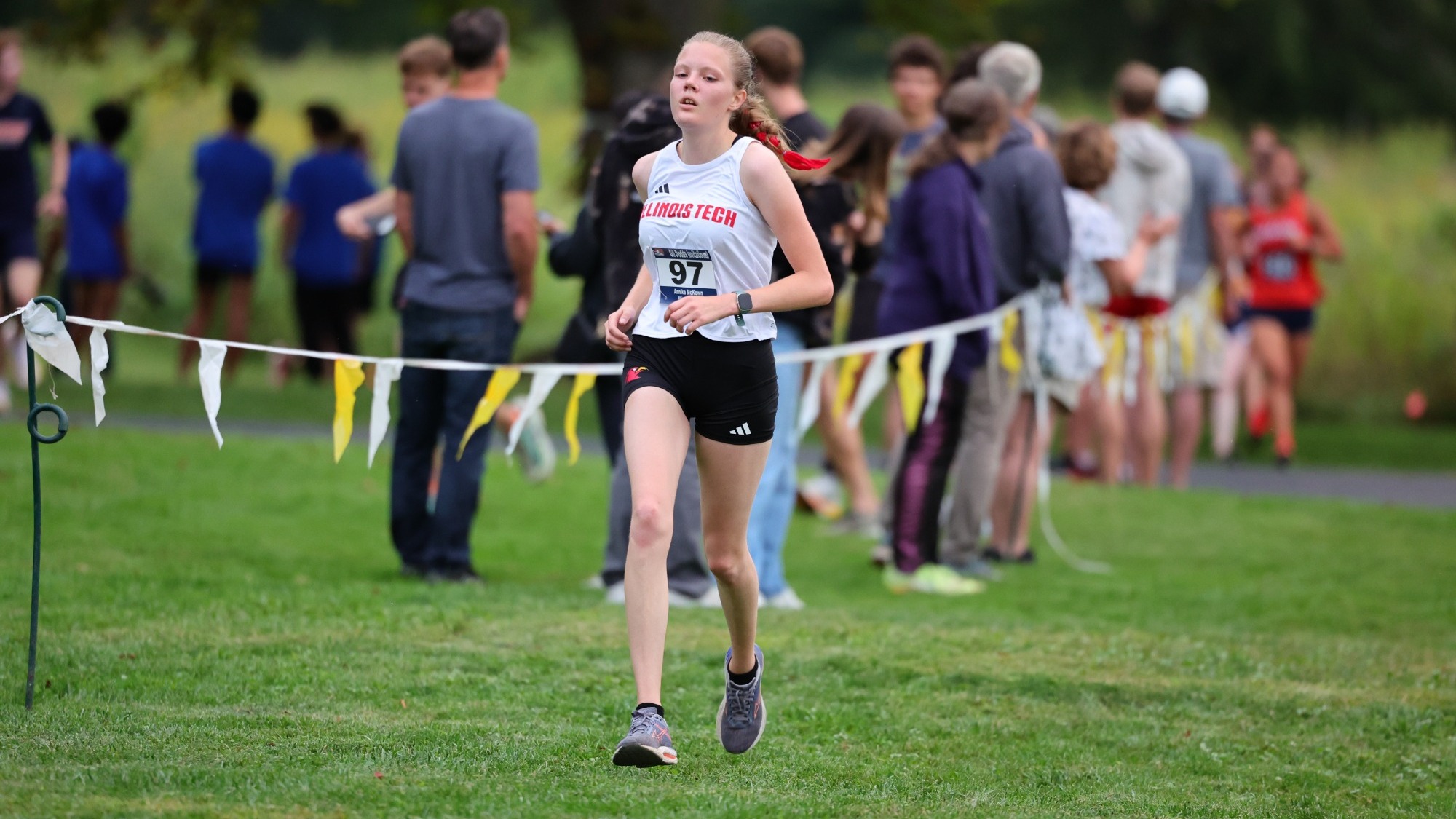 Annika McKown at Gil Dodds 9-18-26