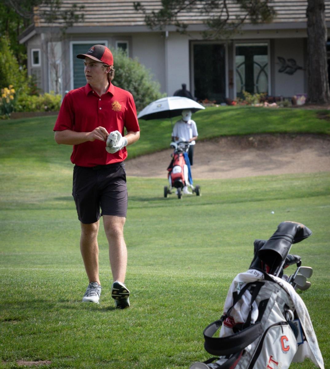 Anthony Stouder 26 V Golf
