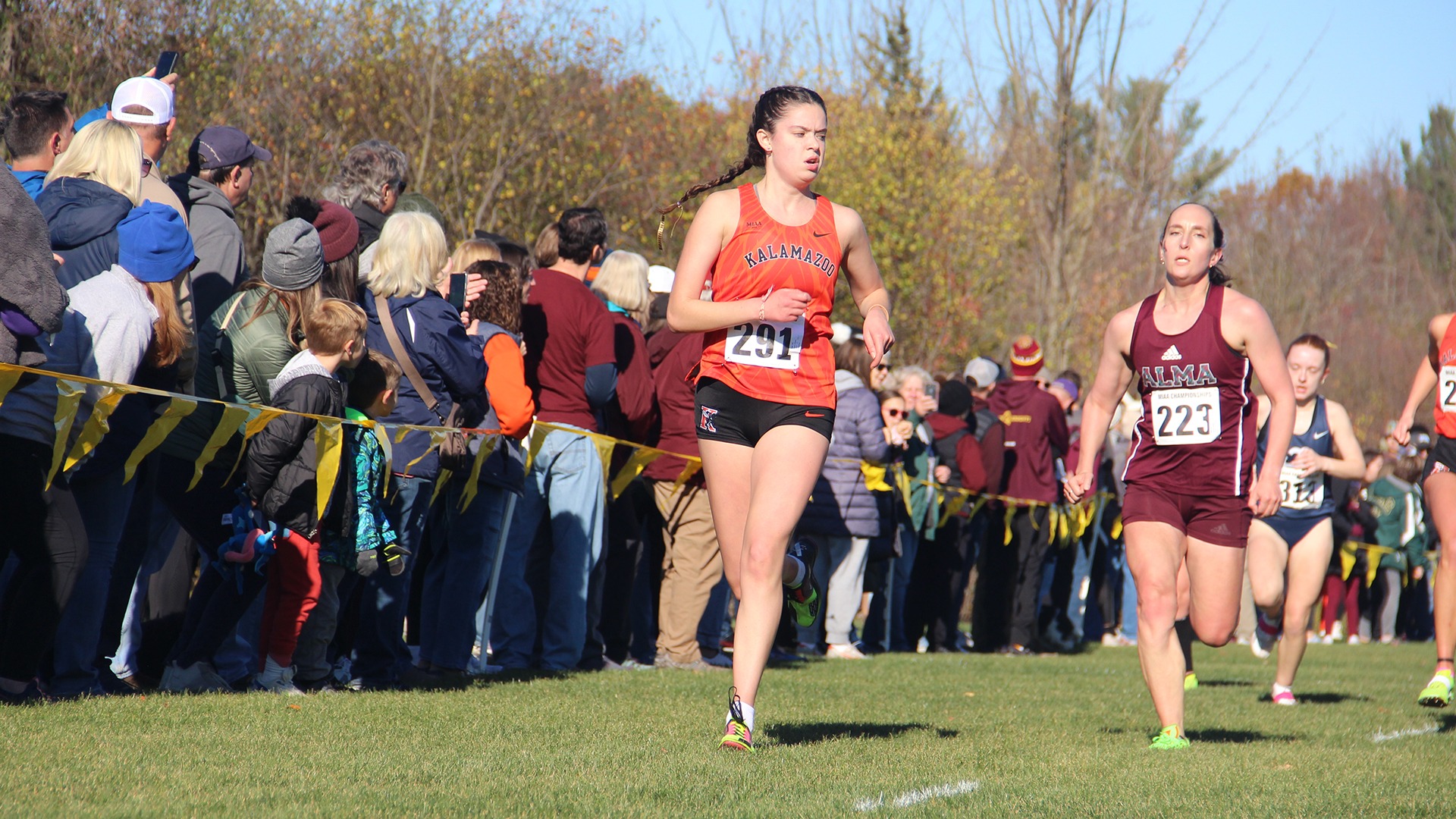 Allison Mayer running cross country