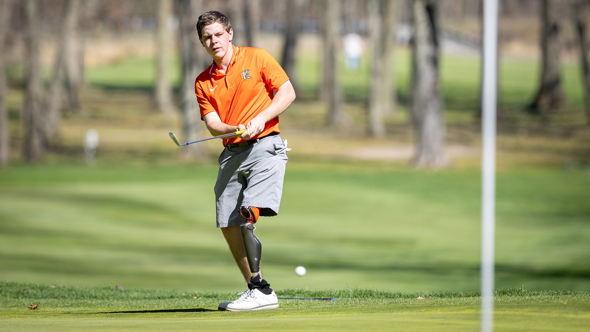 MacKale McGuire playing golf