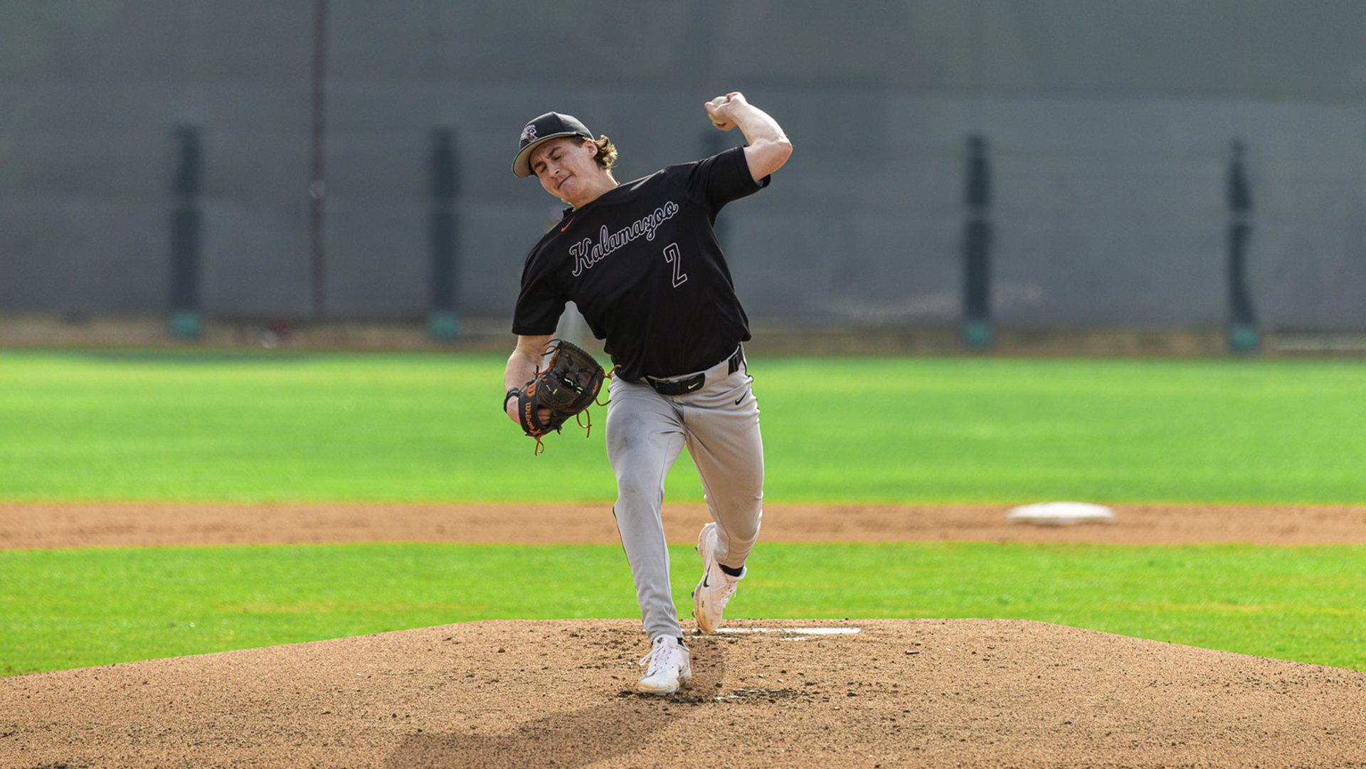Carson Orvis pitching