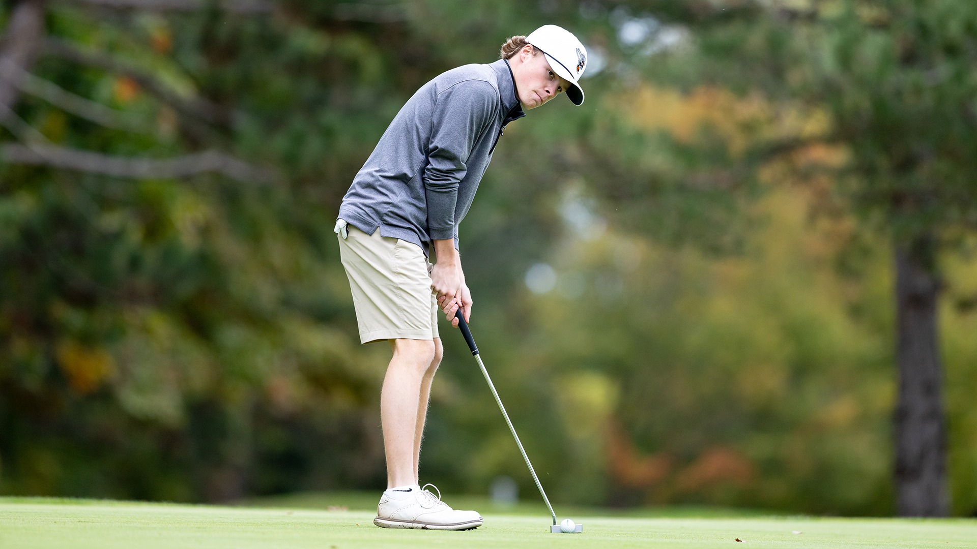 Lucas Downing playing golf