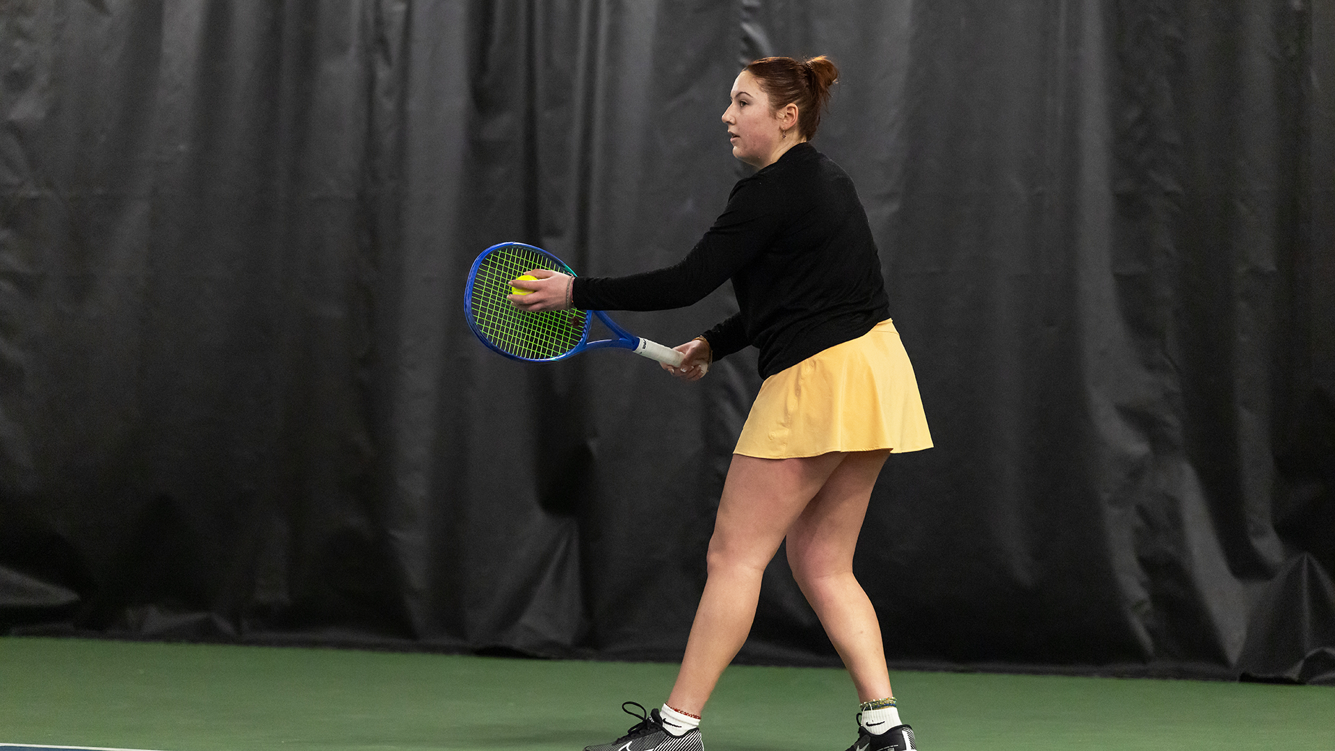 Juliana Pullen playing tennis