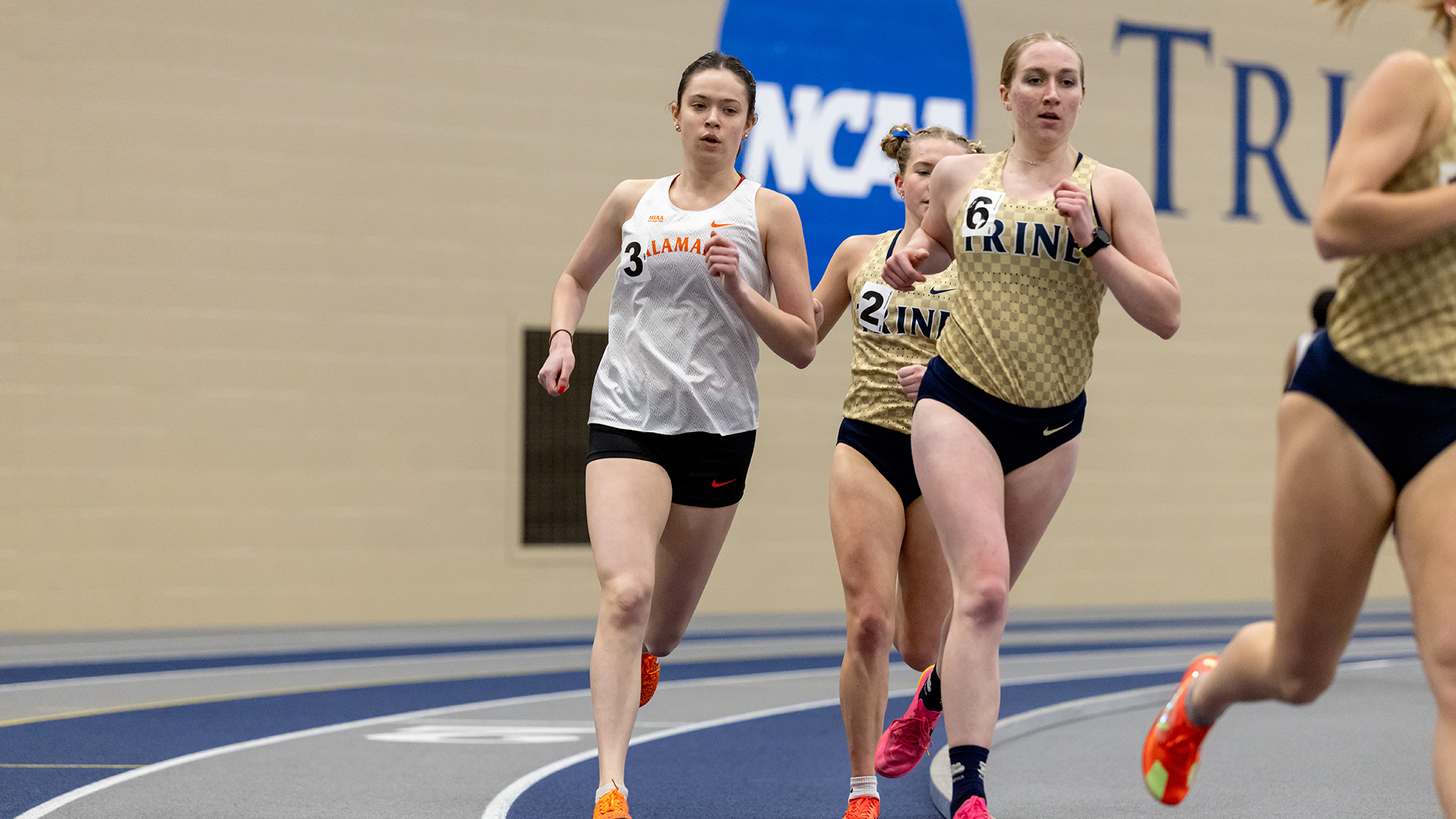 Allison Mayer running track
