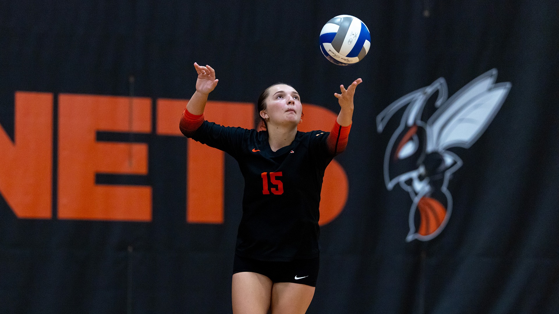 Makala Goddard playing volleyball
