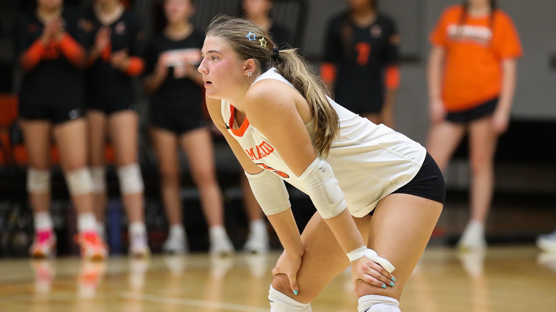 Ashley Zollman playing volleyball