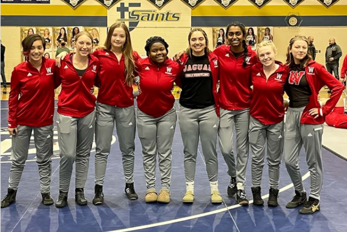 East Southeast Kansas Wrestling Standouts Blue Valley West Girls Win 