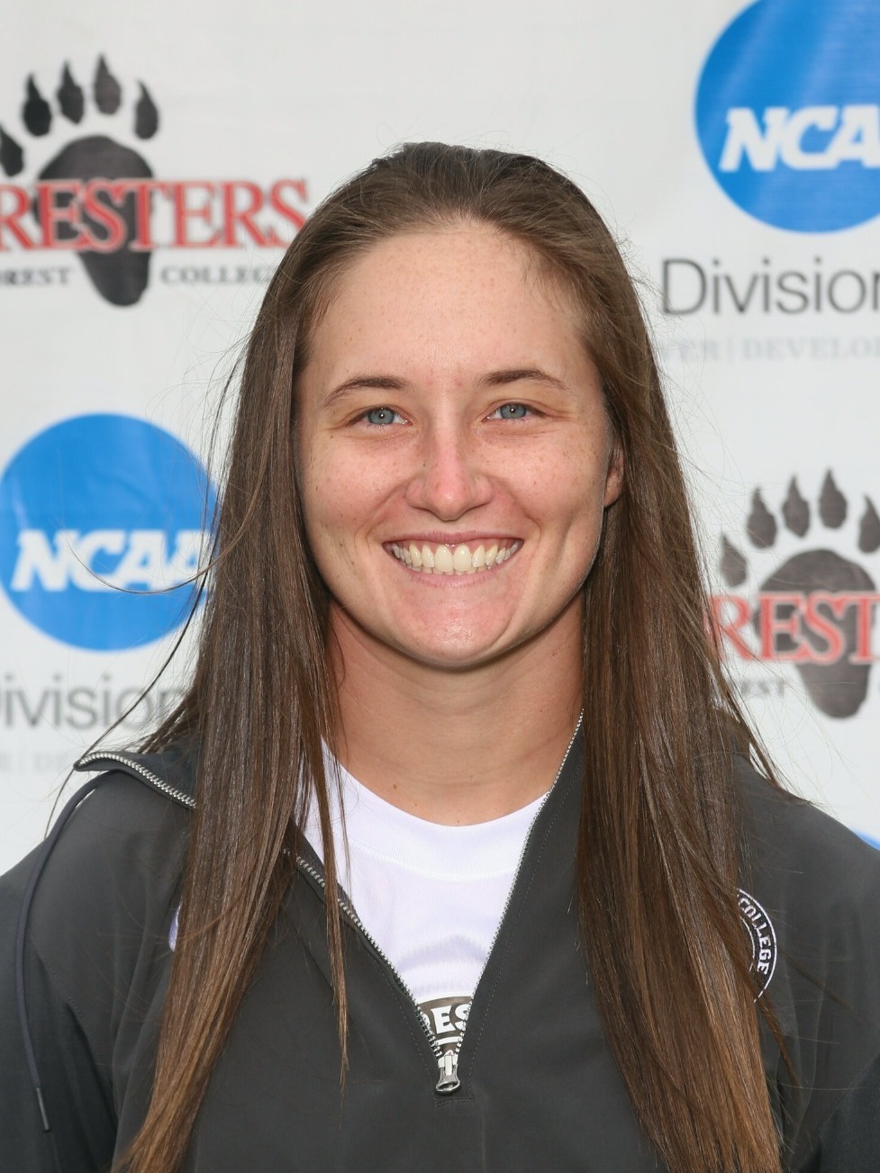 Coach Sara Klimisch