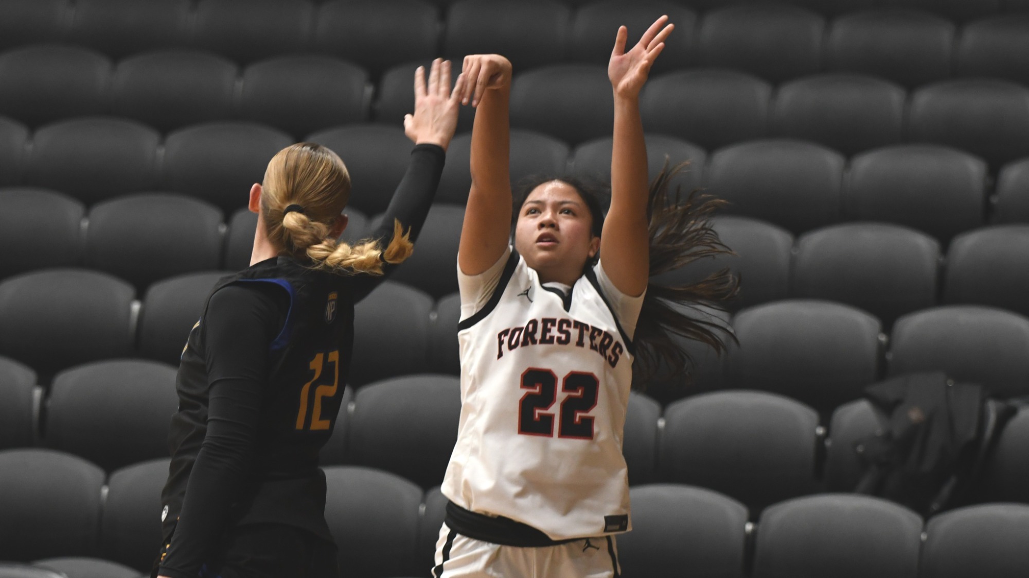 Ariana Ferreira-Torralba